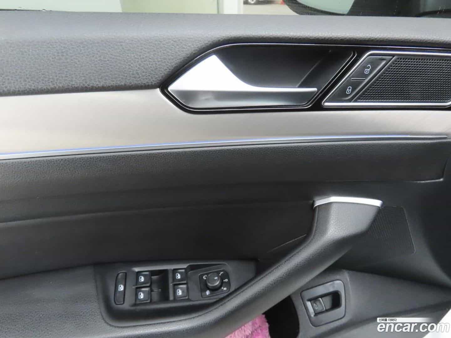 Arteon Volkswagen 2020.11-INNER-009
