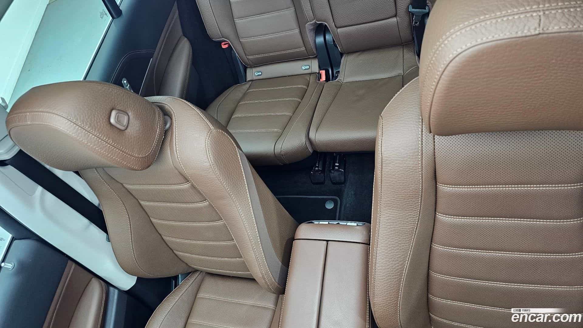 GLE-Class Mercedes-Benz 2025.2-OPTION-020