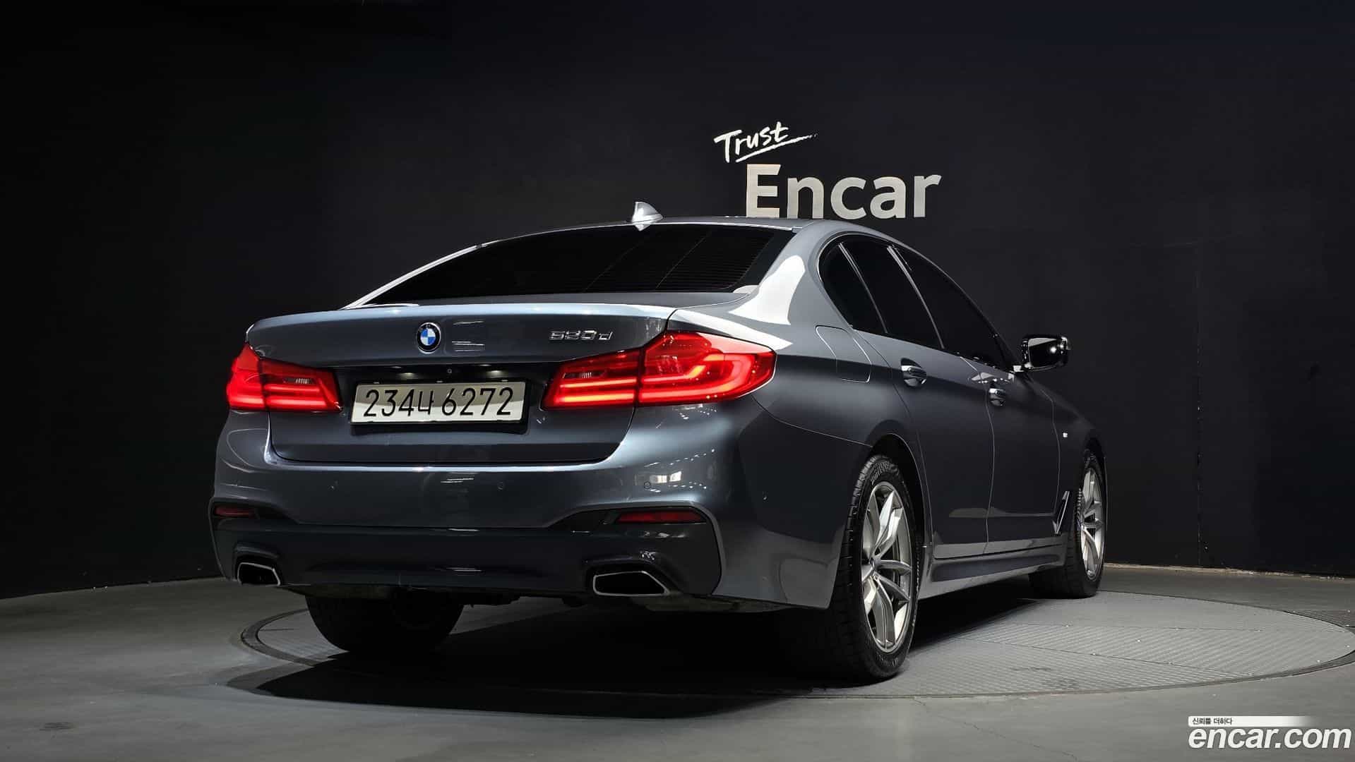 5-Series BMW 2017.5-OUTER-002