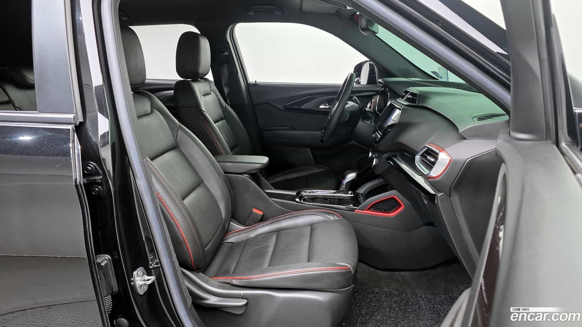 Trailblazer Chevrolet 2022.5-INNER-010