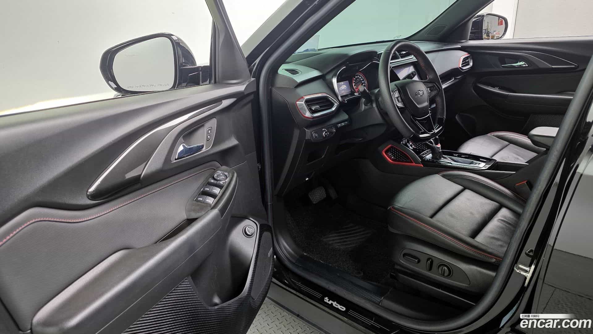 Trailblazer Chevrolet 2022.5-OPTION-015