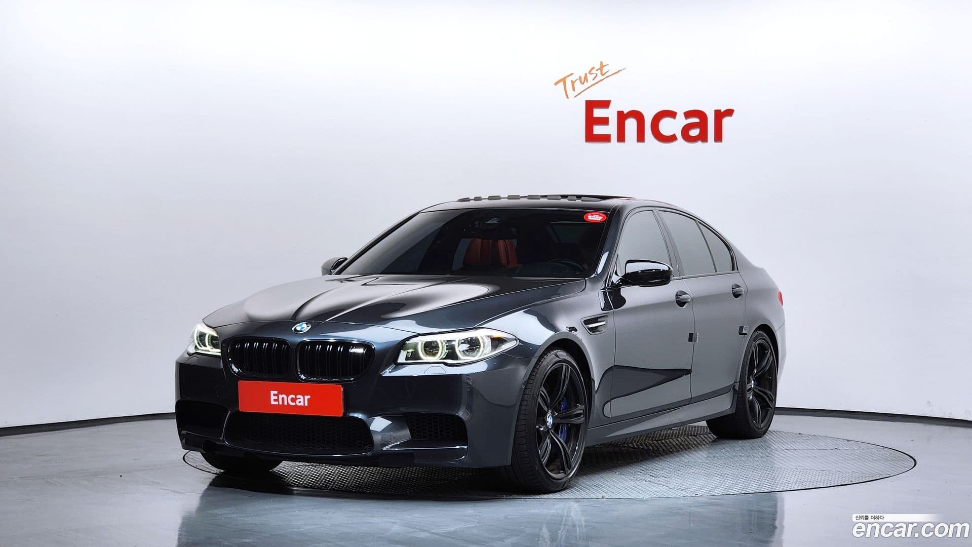 Main__Slider__Photo:M5 BMW 2016.4-0