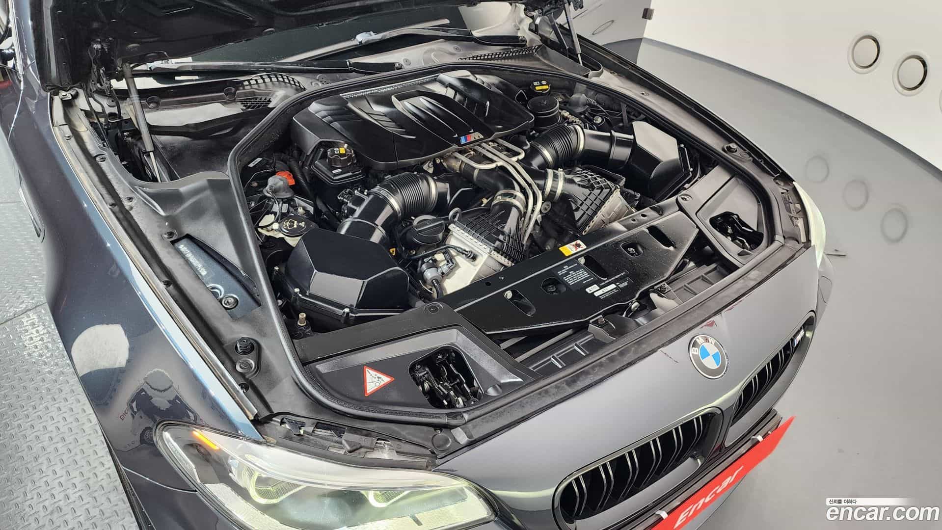 M5 BMW 2016.4-INNER-006
