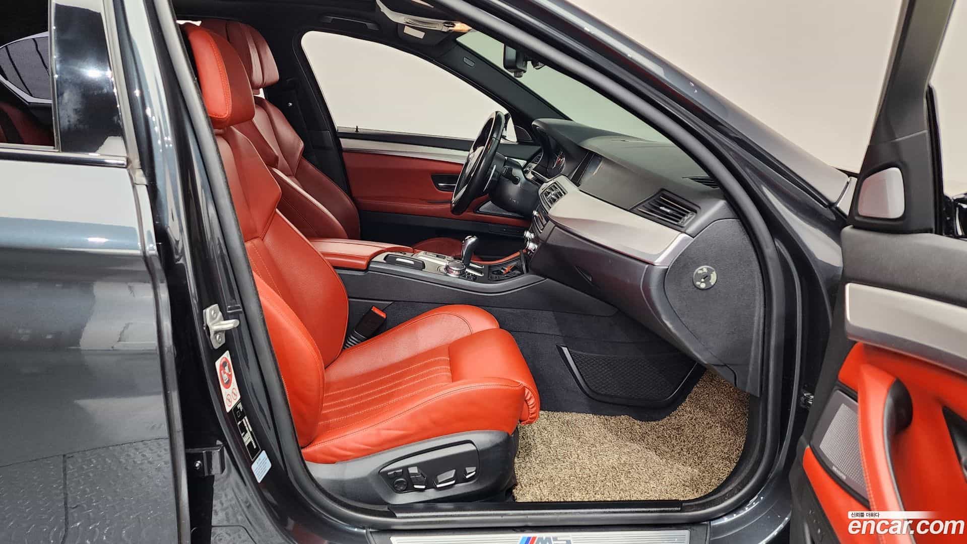M5 BMW 2016.4-OPTION-015
