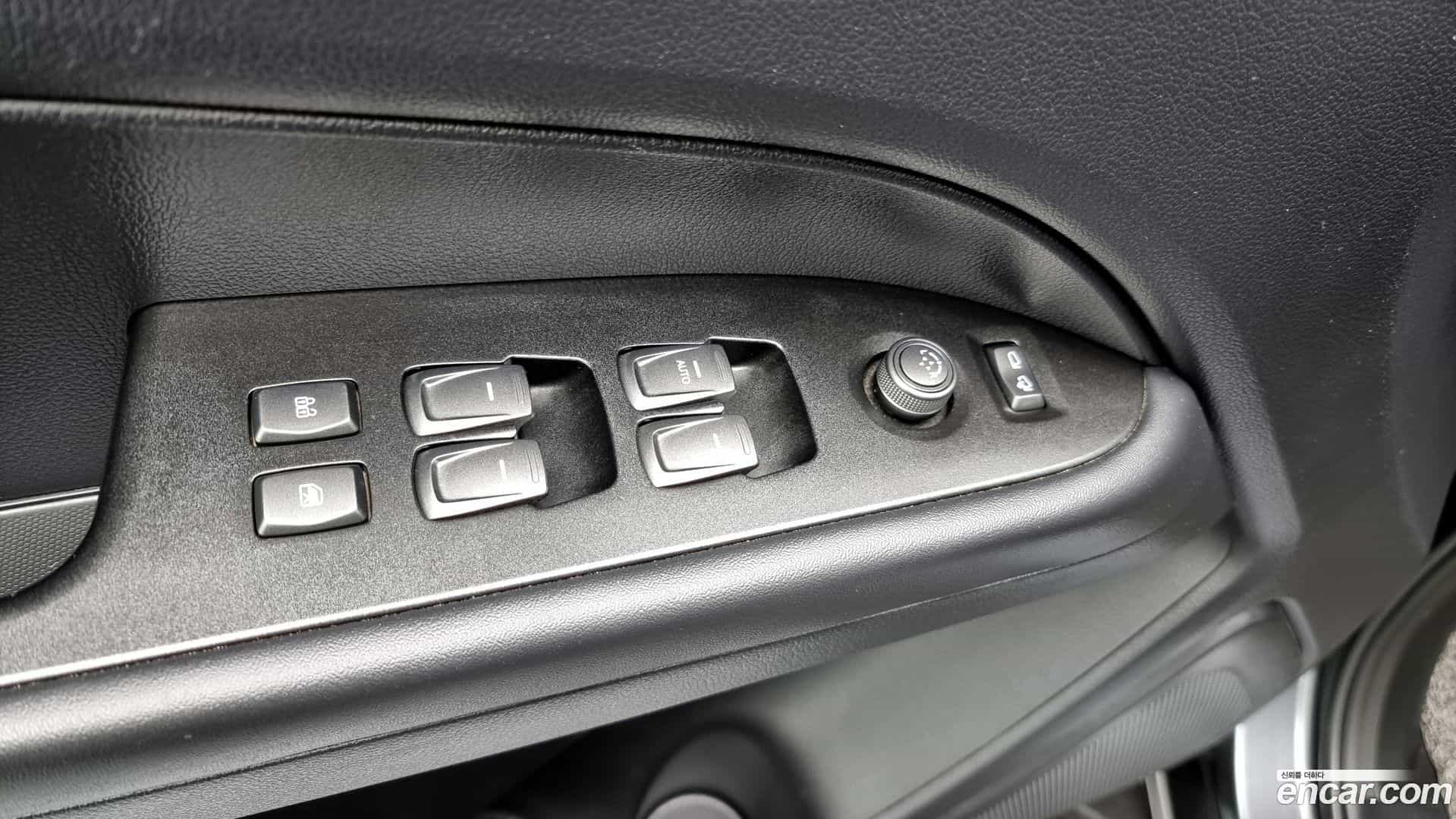 Rexton KG Mobility 2021.6-OPTION-022