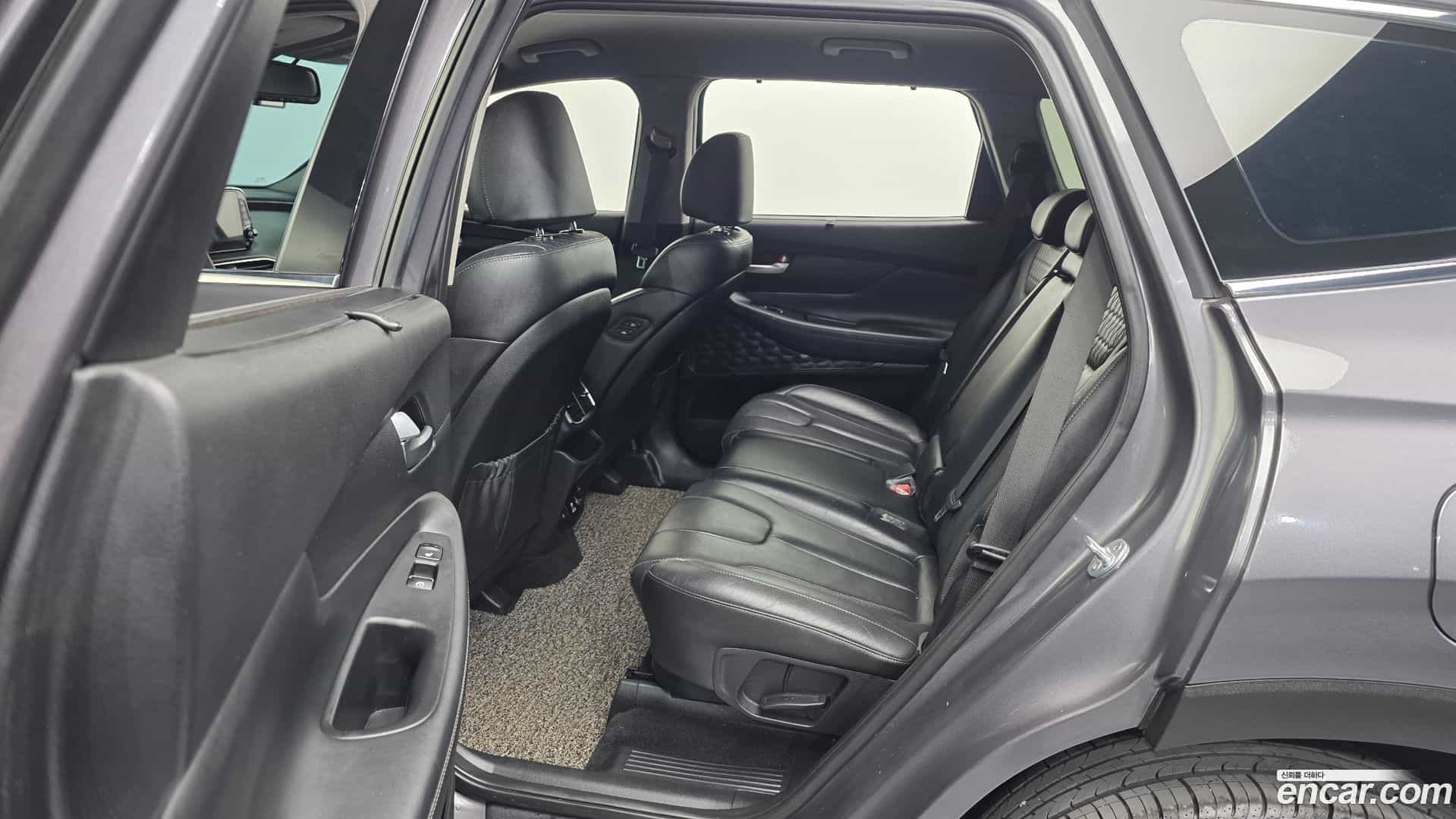 Santafe Hyundai 2018.7-OPTION-015