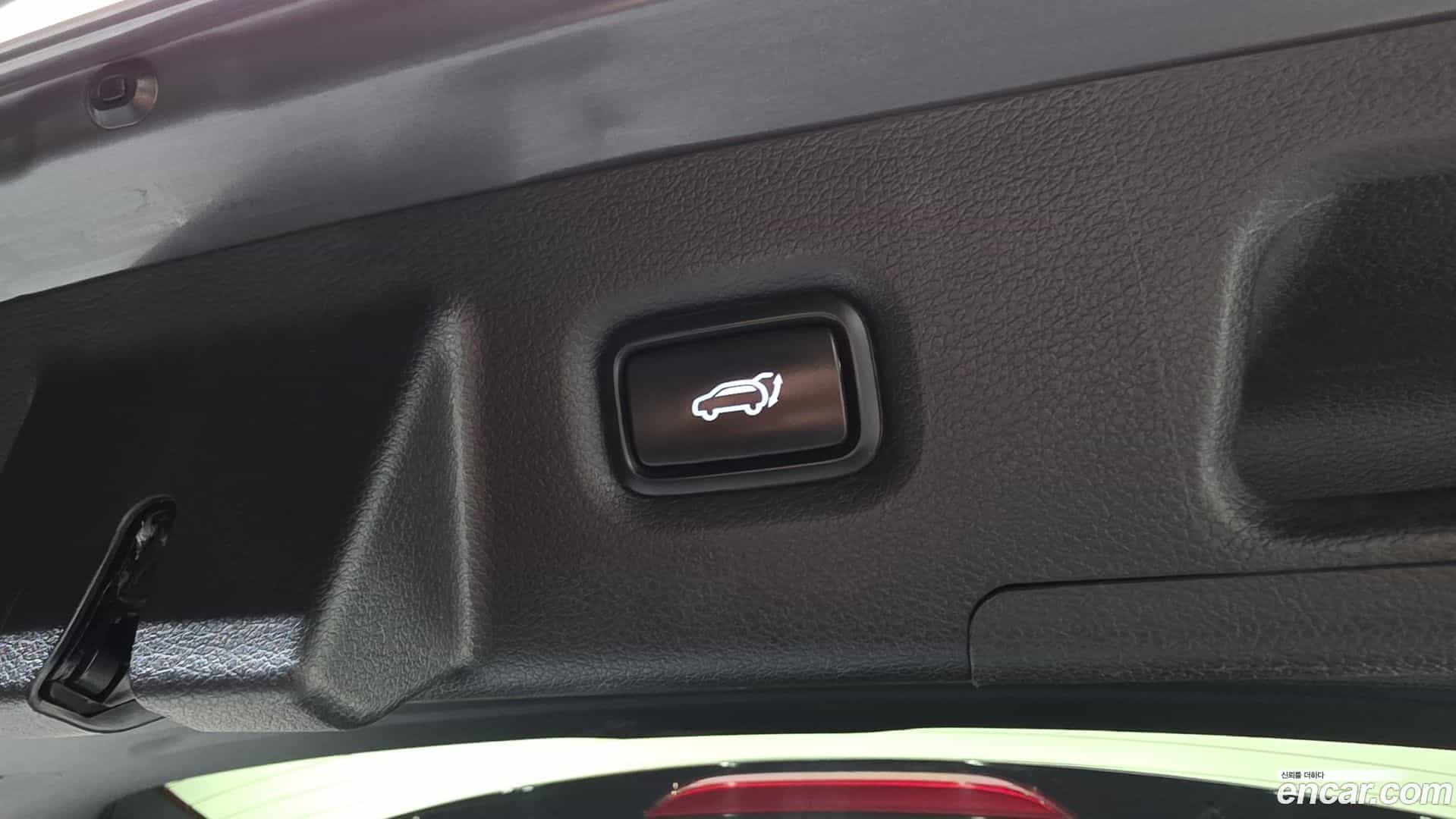 Santafe Hyundai 2018.7-OPTION-024