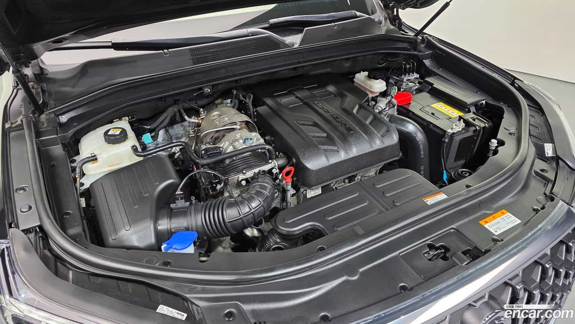 Rexton KG Mobility 2023.8-INNER-006