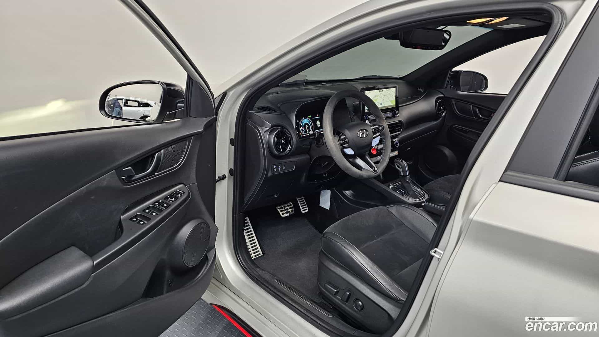 Kona Hyundai 2022.6-INNER-010