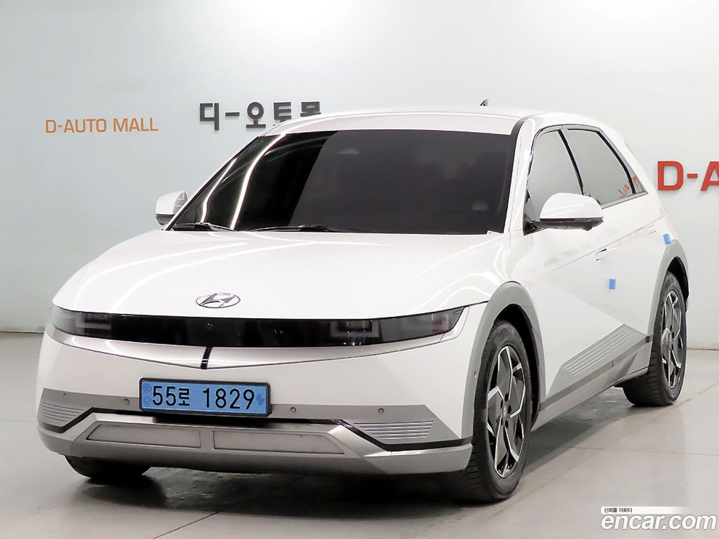 Main__Slider__Photo:Ioniq5 Hyundai 2021.10-0