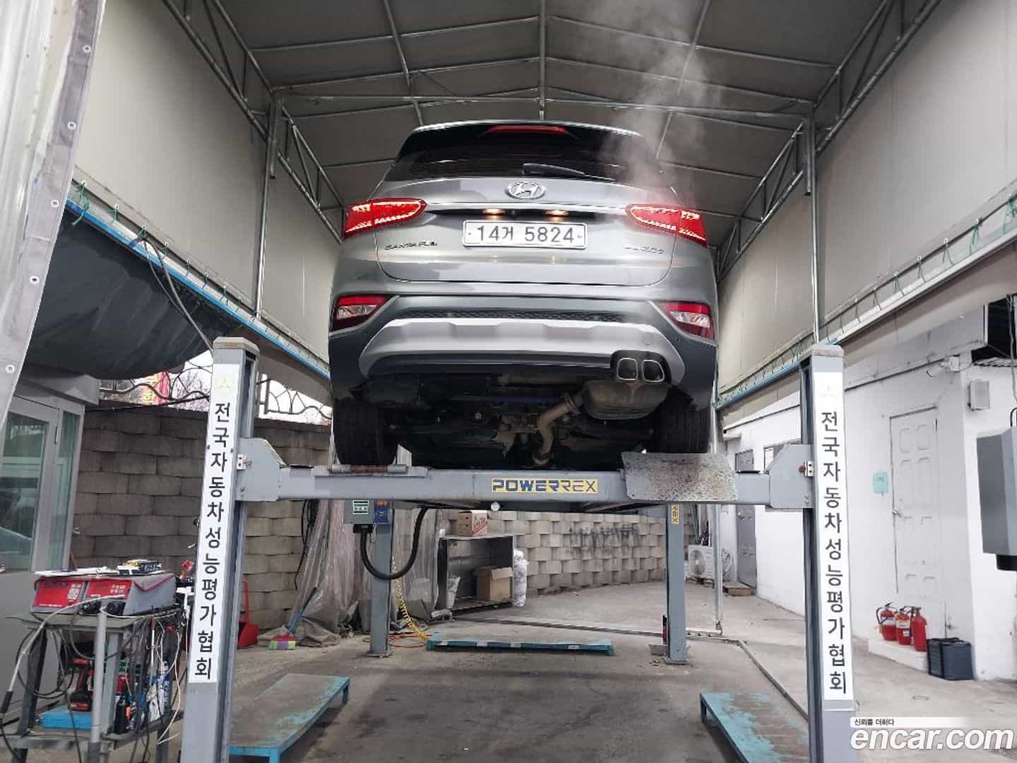 Santafe Hyundai 2019.0-OUTER-002