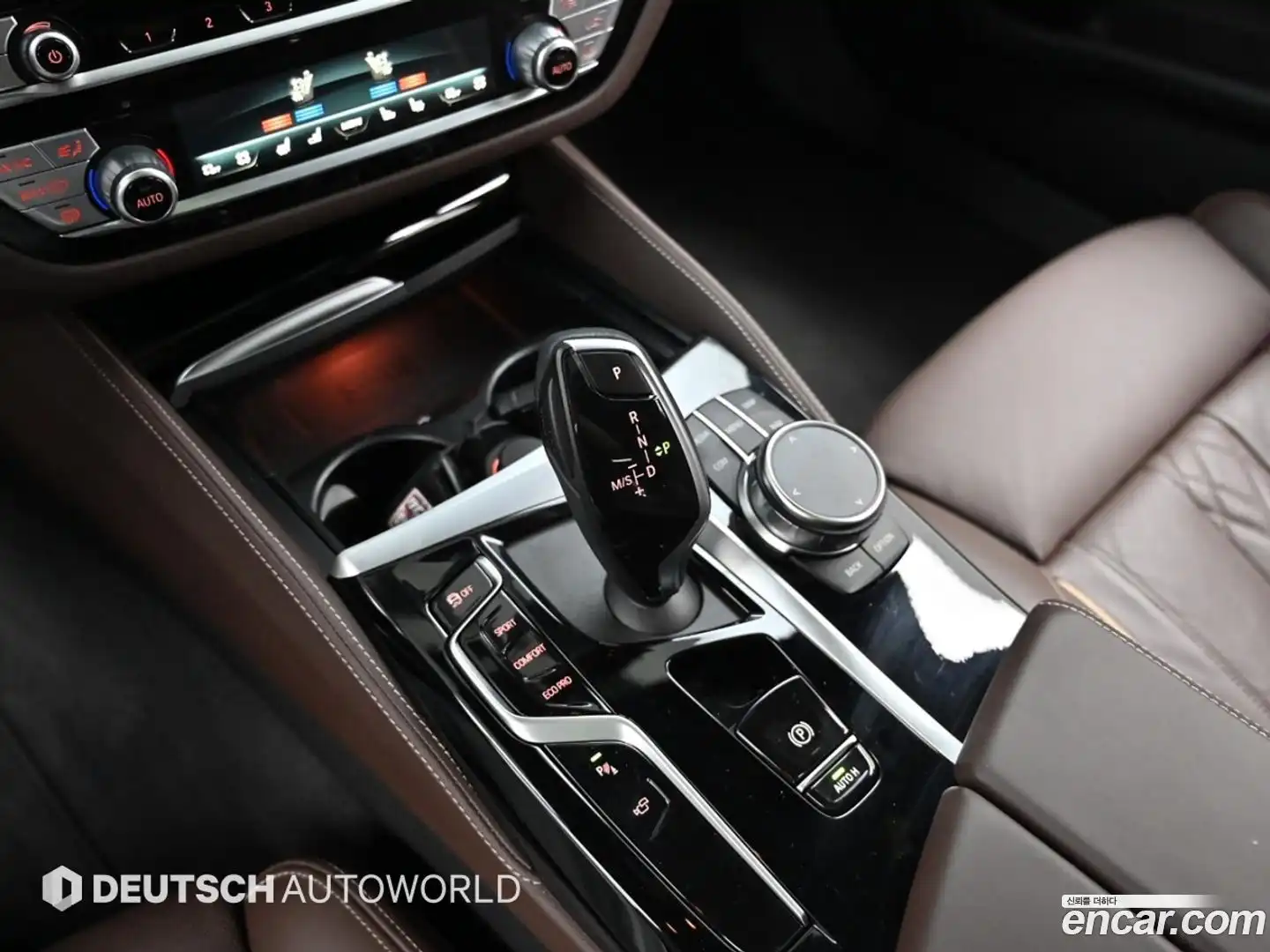 5-Series BMW 2023.4-INNER-009