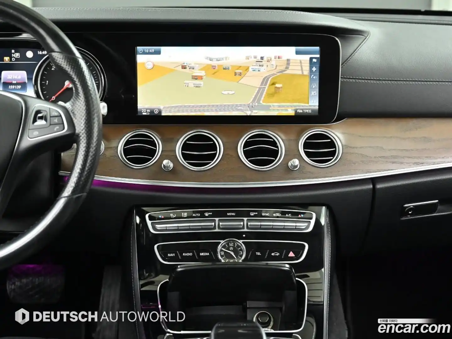 E-Class Mercedes-Benz 2017.3-OPTION-018