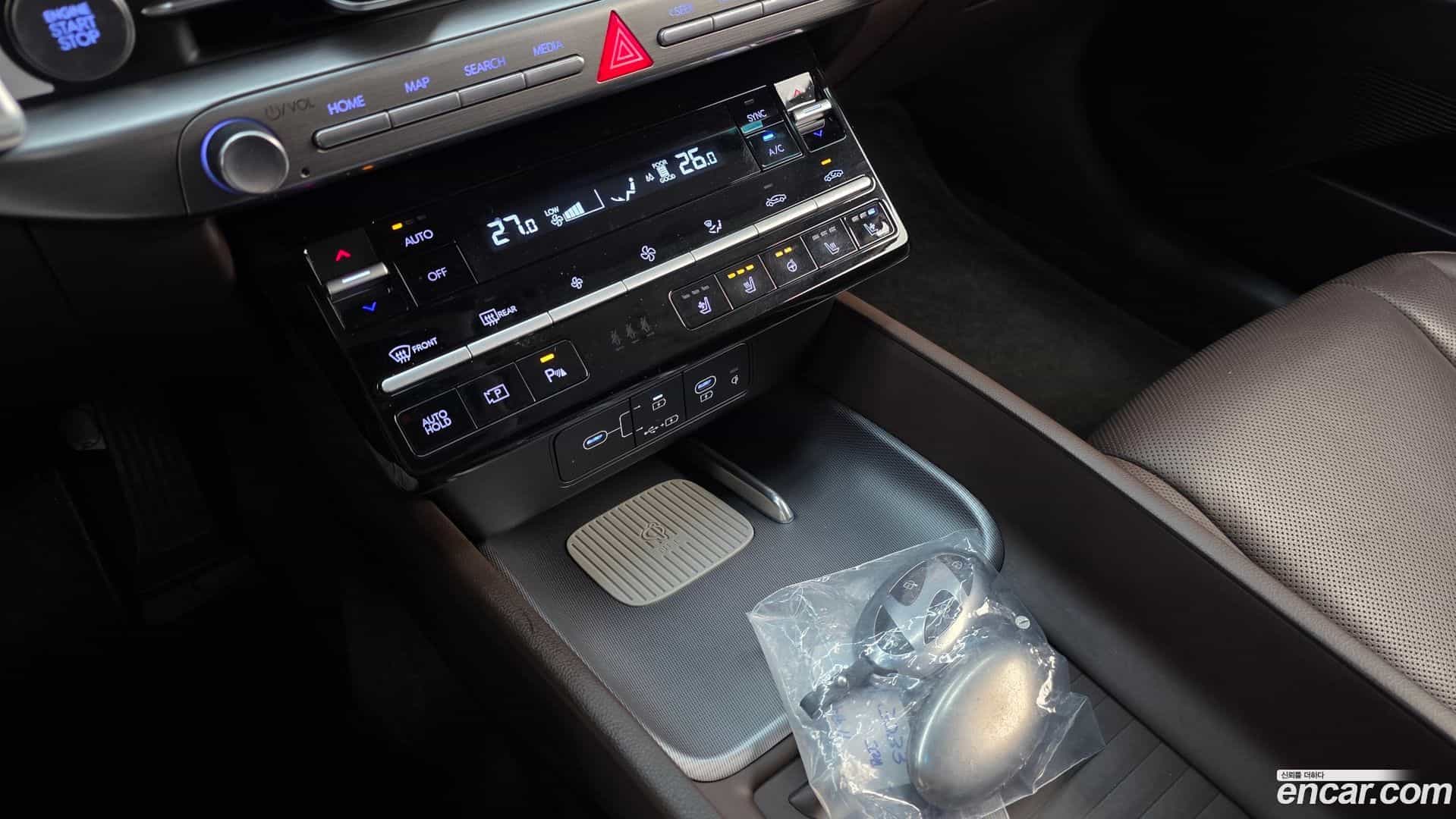 Grandeur Hyundai 2022.11-INNER-009