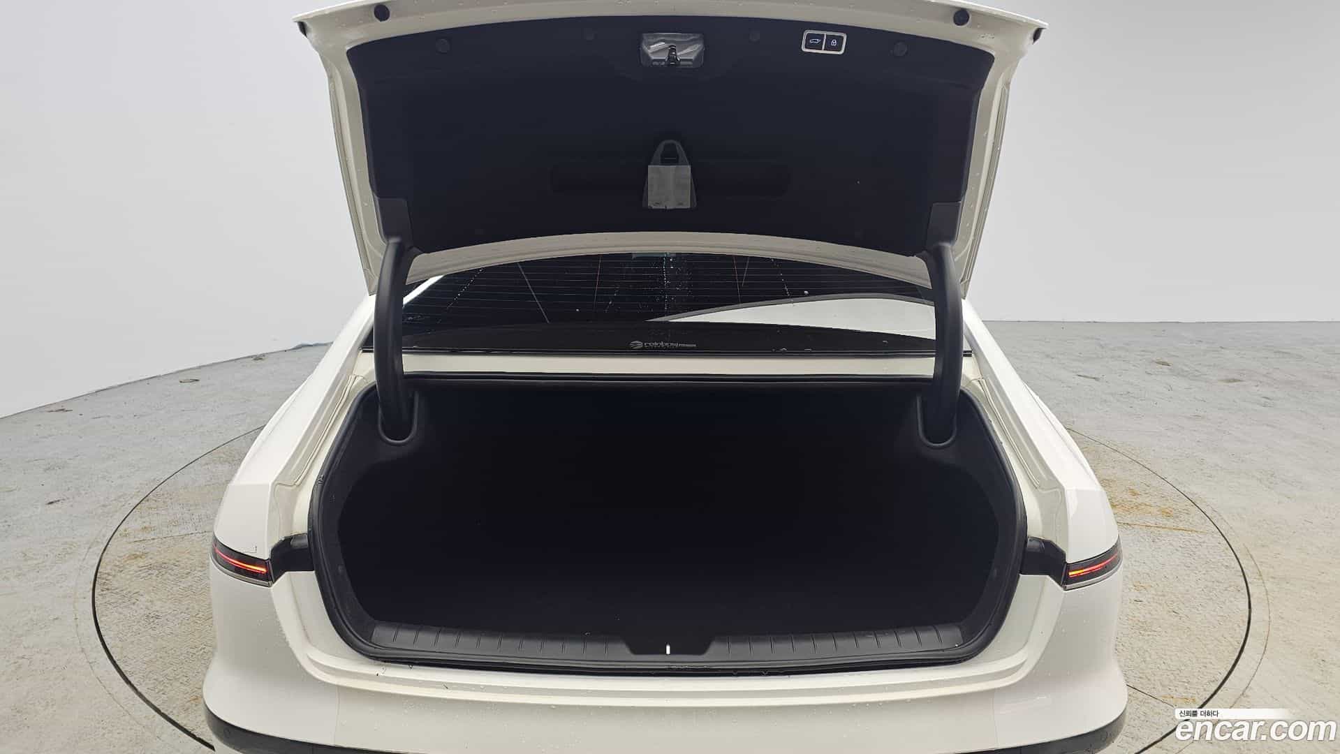 Grandeur Hyundai 2022.11-OPTION-024