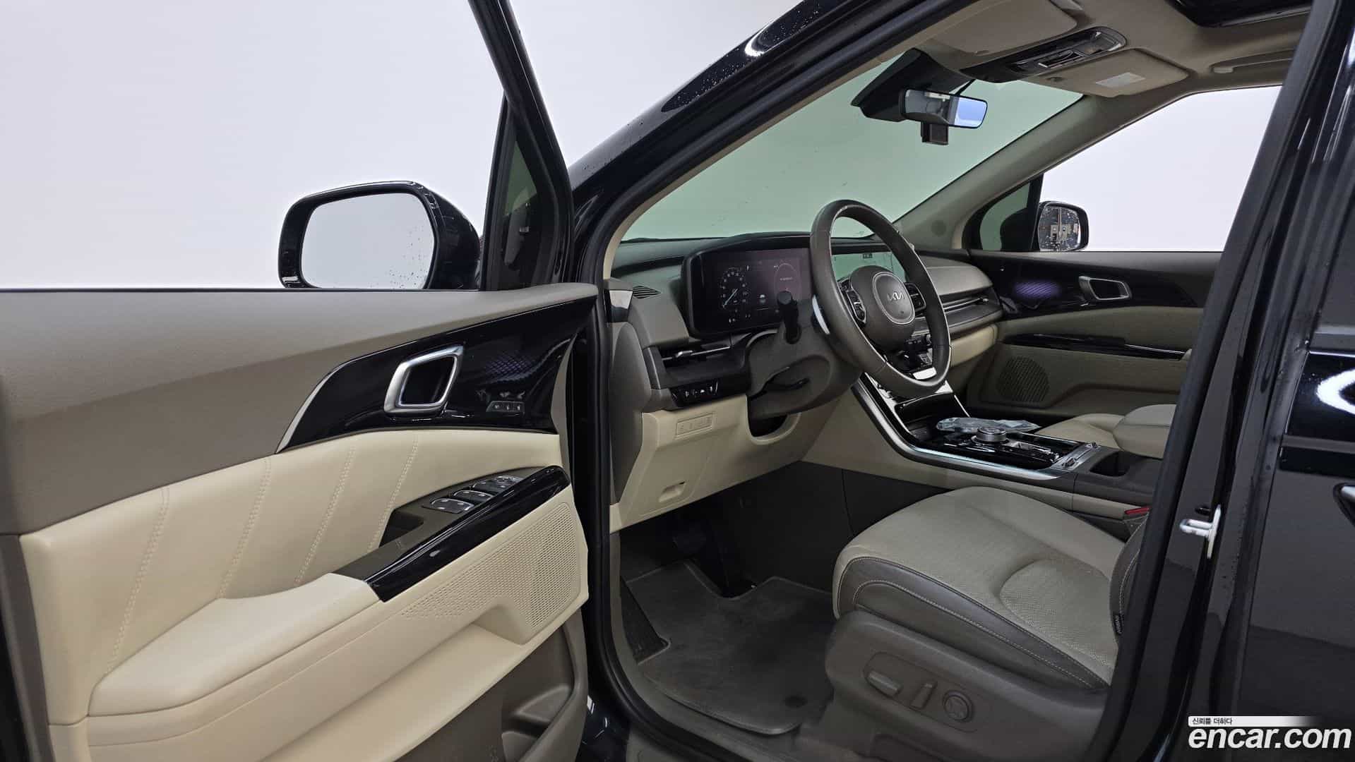 Canival Kia 2022.1-INNER-010