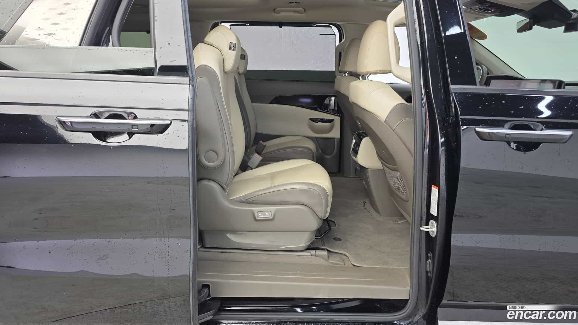 Canival Kia 2022.1-OPTION-016