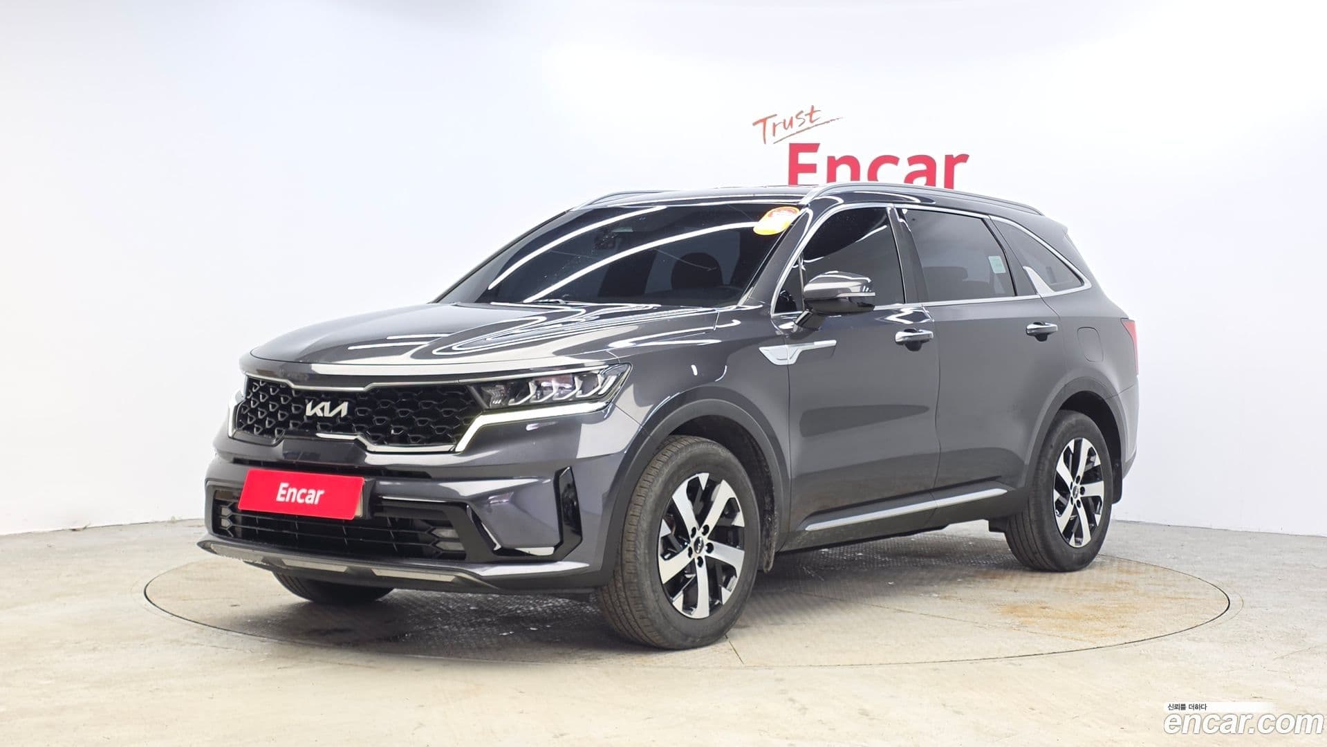 Main__Slider__Photo:Sorento Kia 2022.1-0