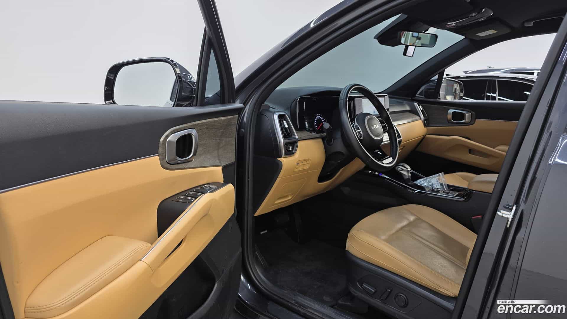 Sorento Kia 2022.1-INNER-010