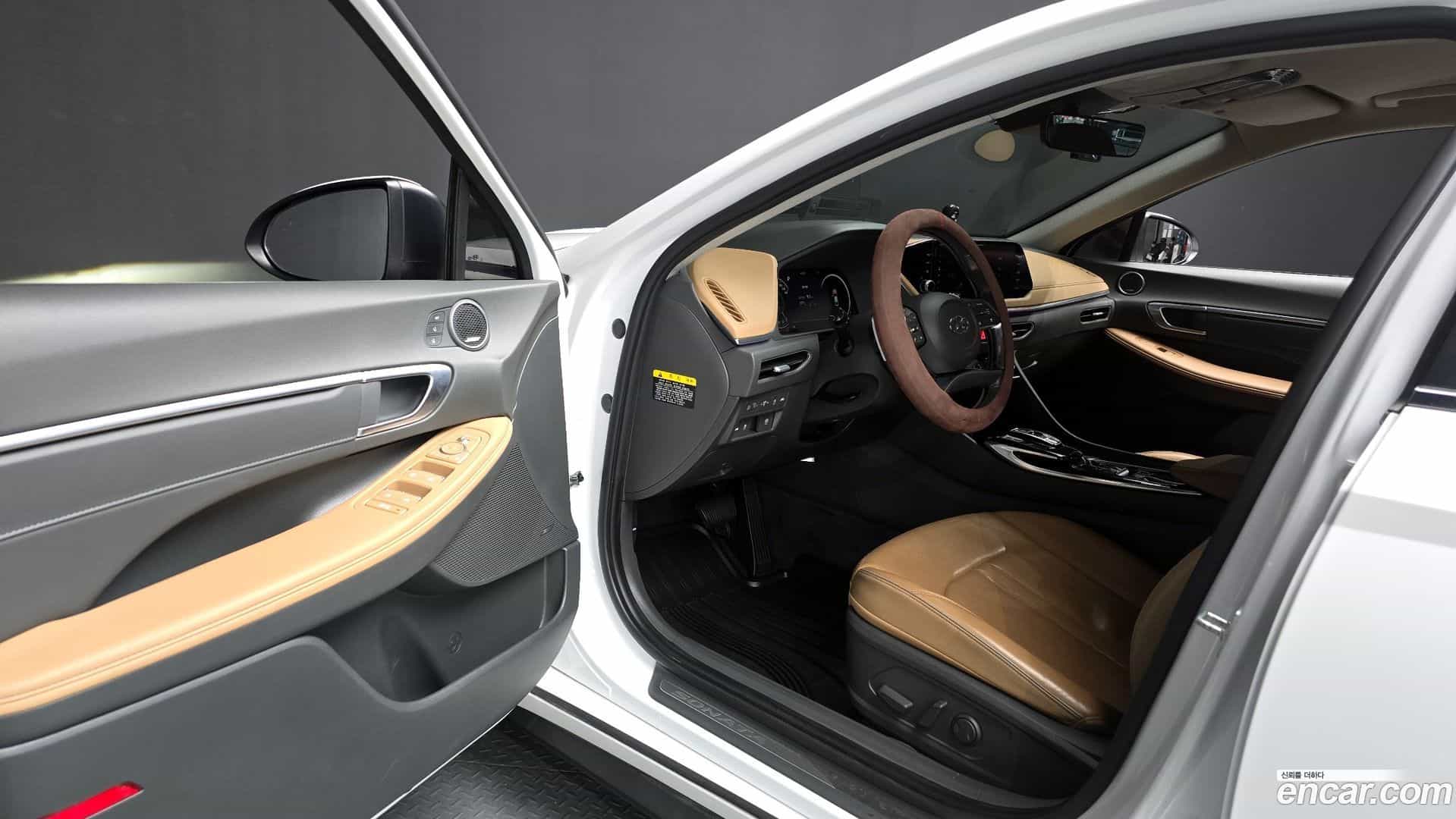 Sonata Hyundai 2019.6-OPTION-015
