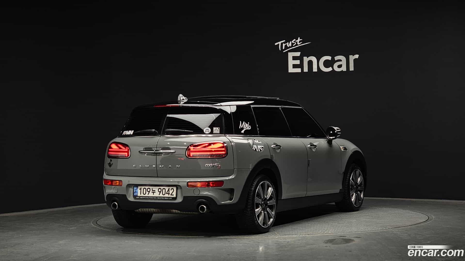 Clubman Mini 2021.0-OUTER-002