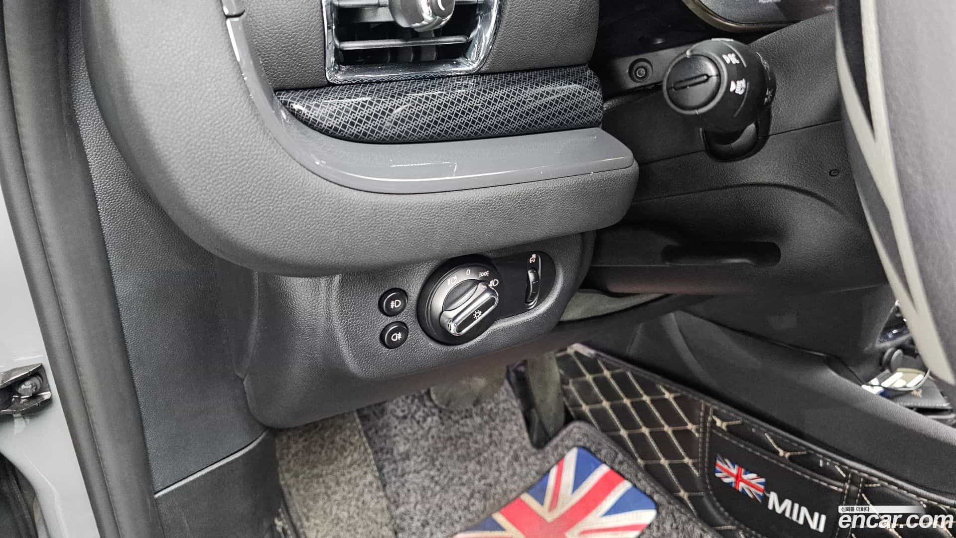 Clubman Mini 2021.0-OPTION-022