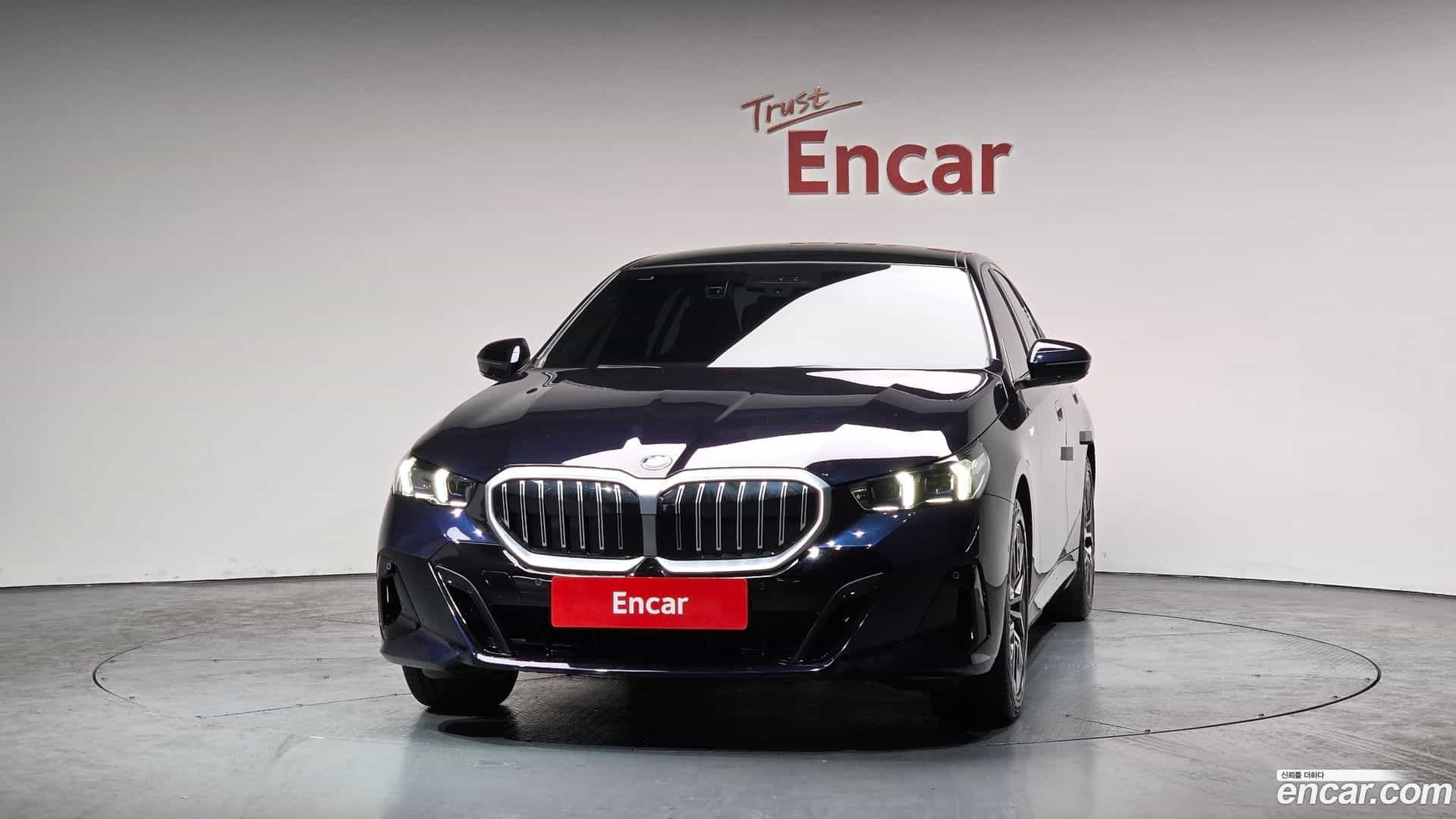 5-Series BMW 2024.1-OUTER-003