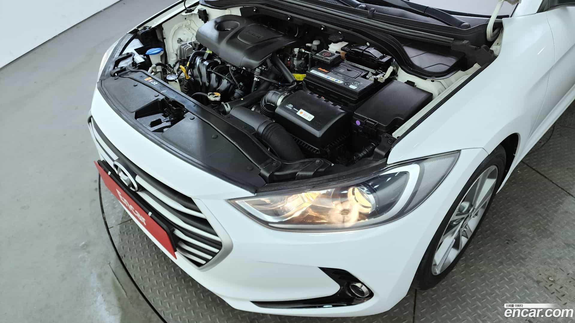 AVANTE Hyundai 2018.8-OUTER-006