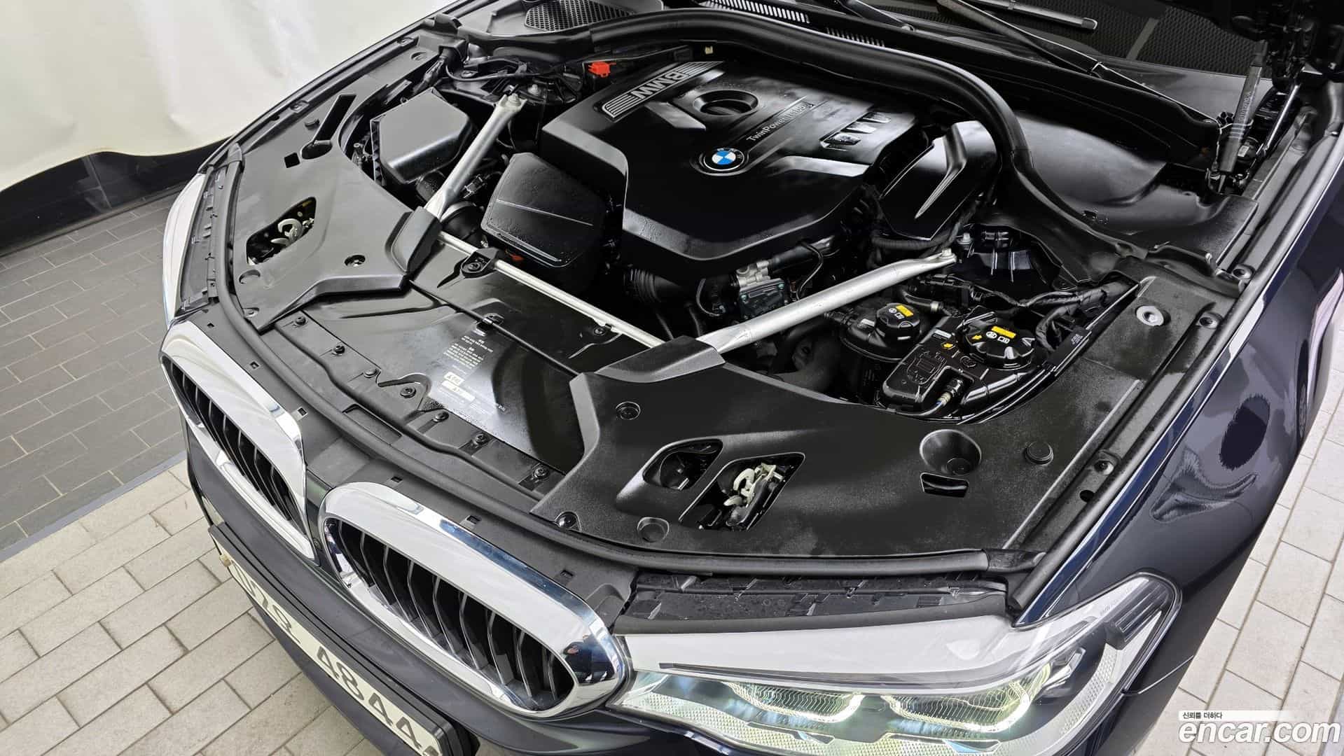 5-Series BMW 2019.1-INNER-006