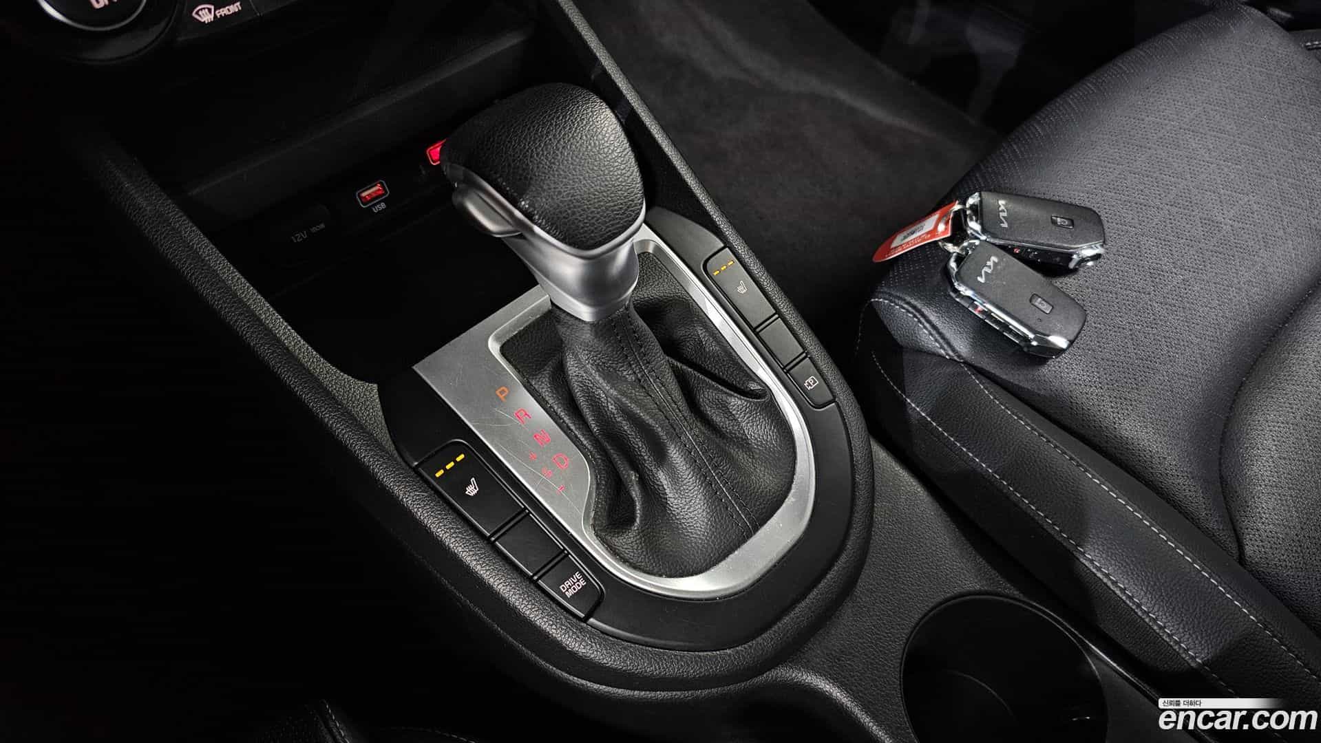 K3 Kia 2021.11-INNER-009