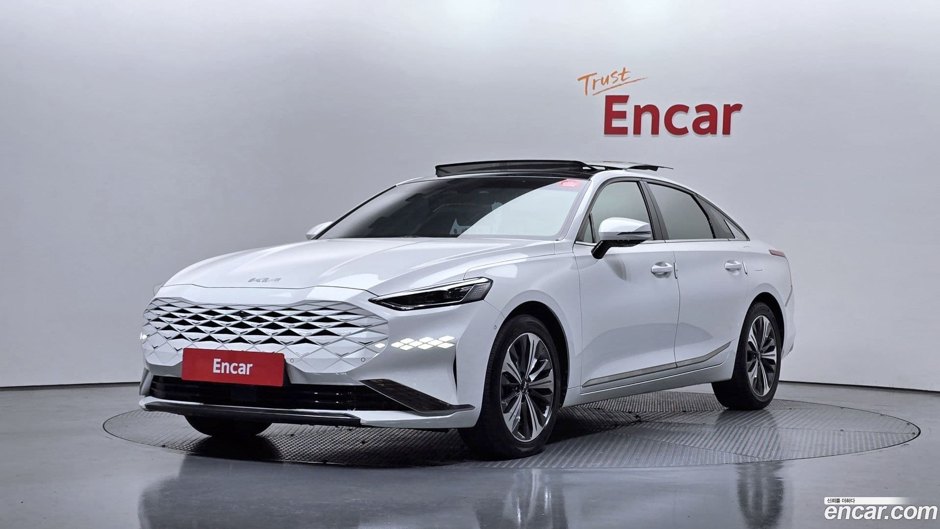 Main__Slider__Photo:K8 Kia 2021.11-0