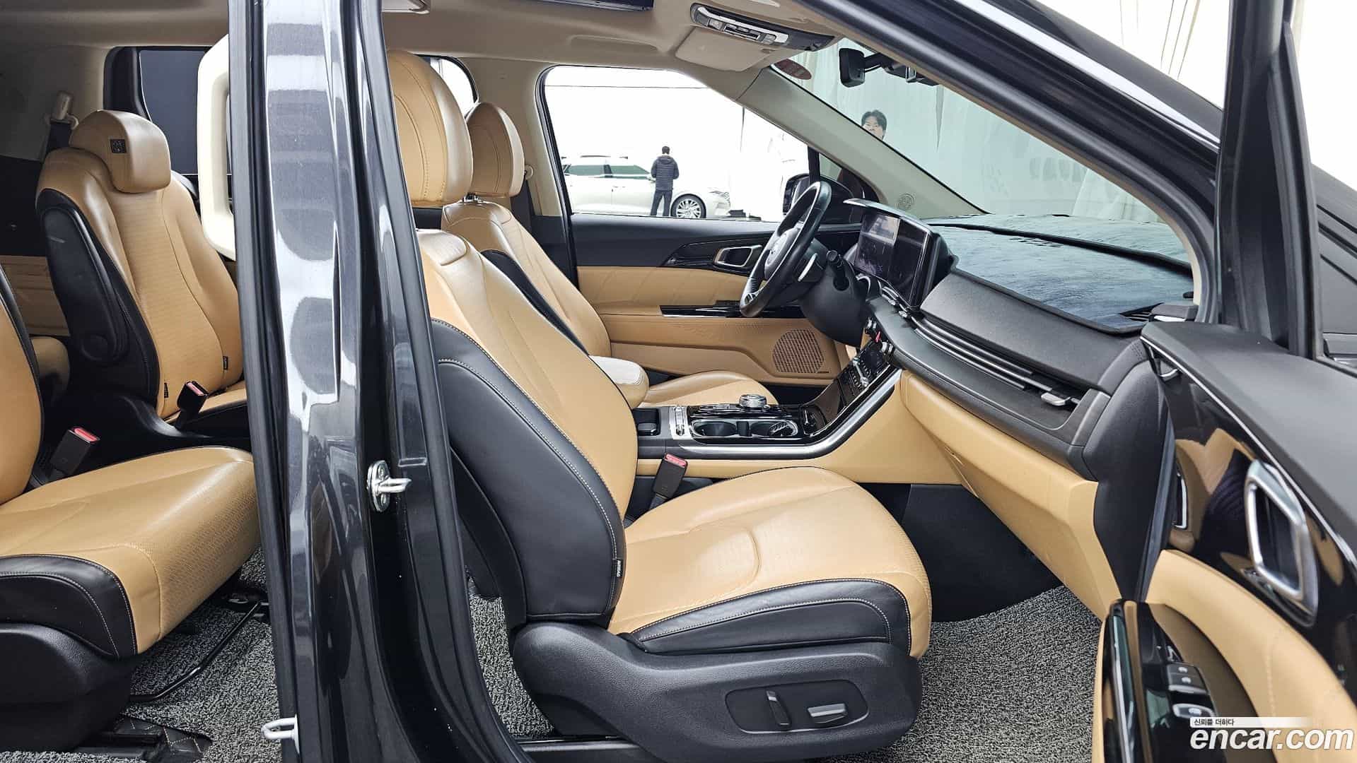 Canival Kia 2020.9-OPTION-015