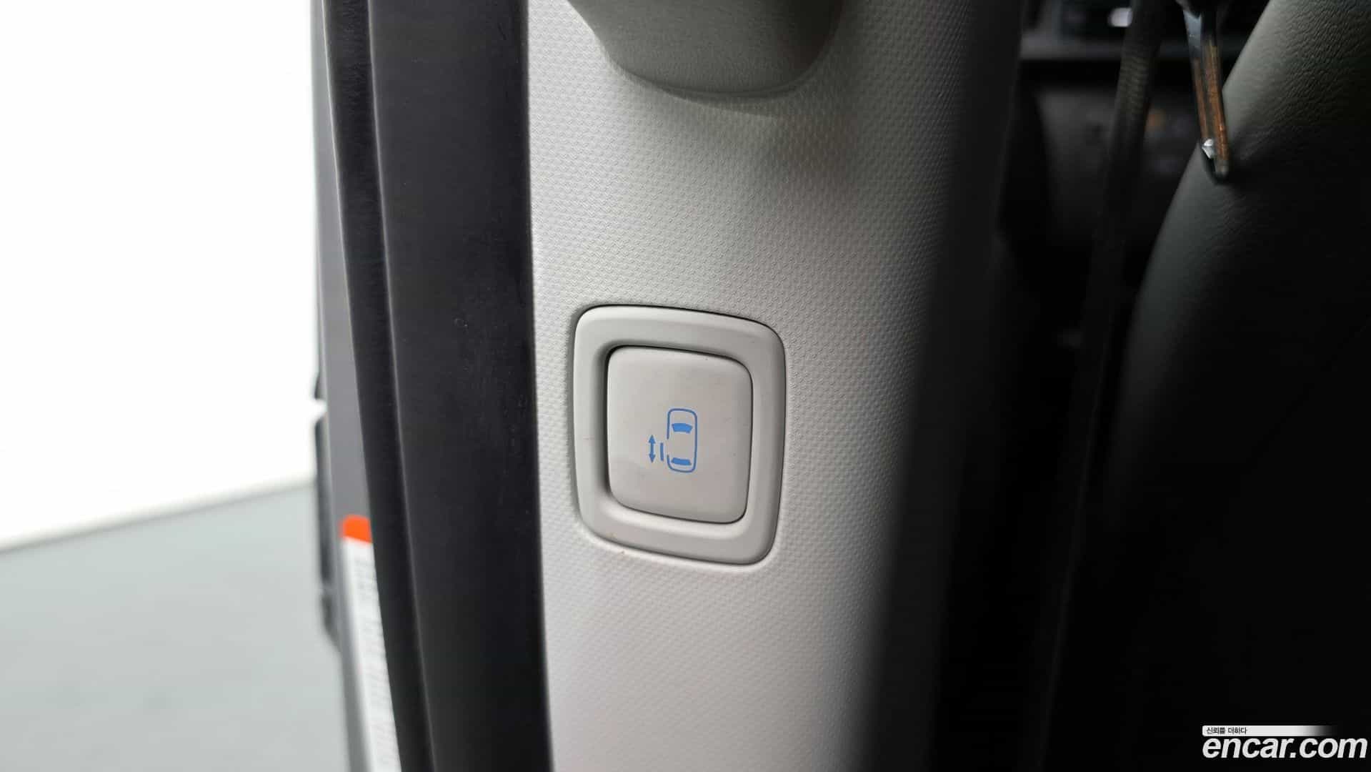 Staria Hyundai 2023.5-OPTION-023