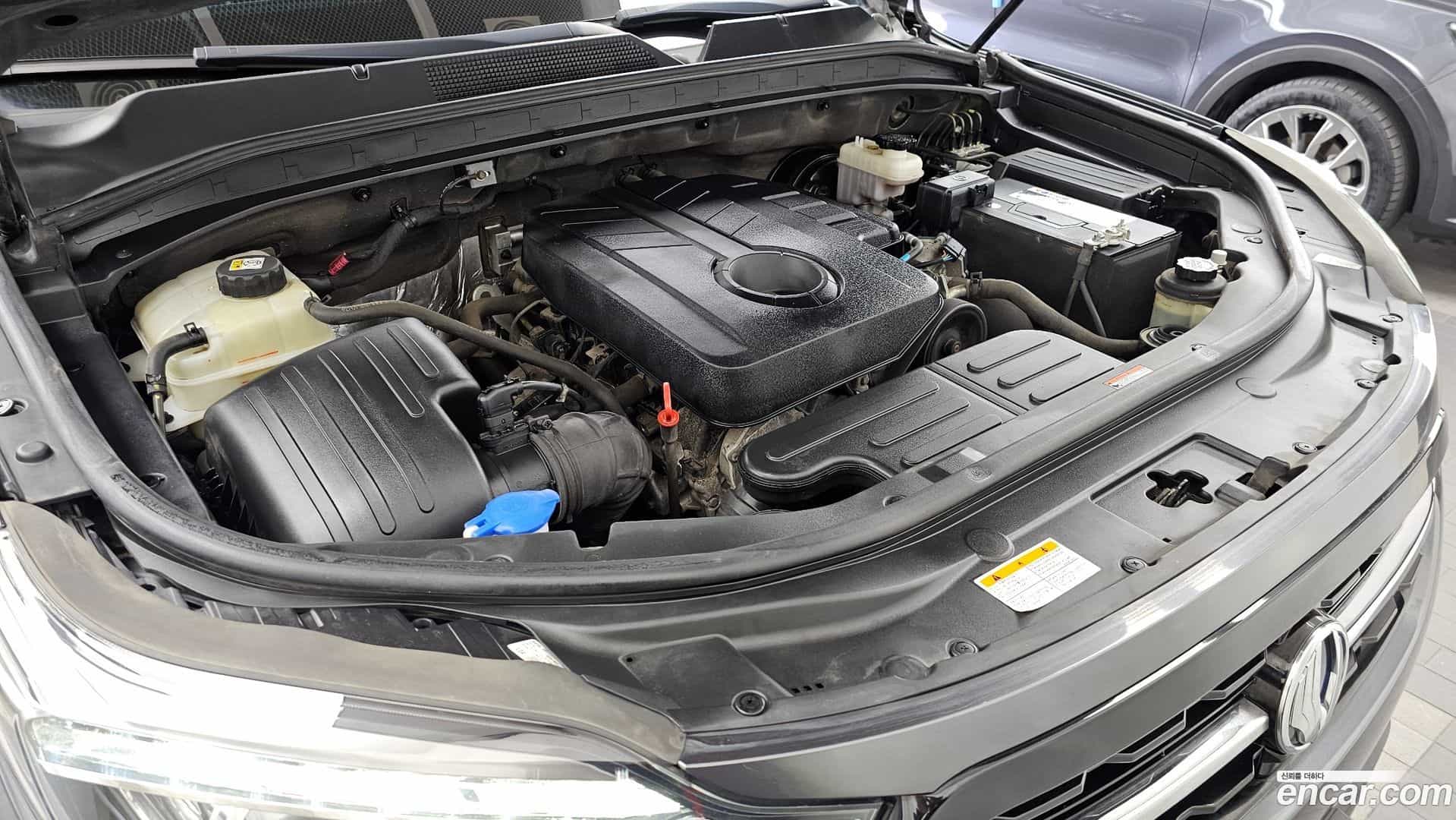 Rexton KG Mobility 2021.1-INNER-006