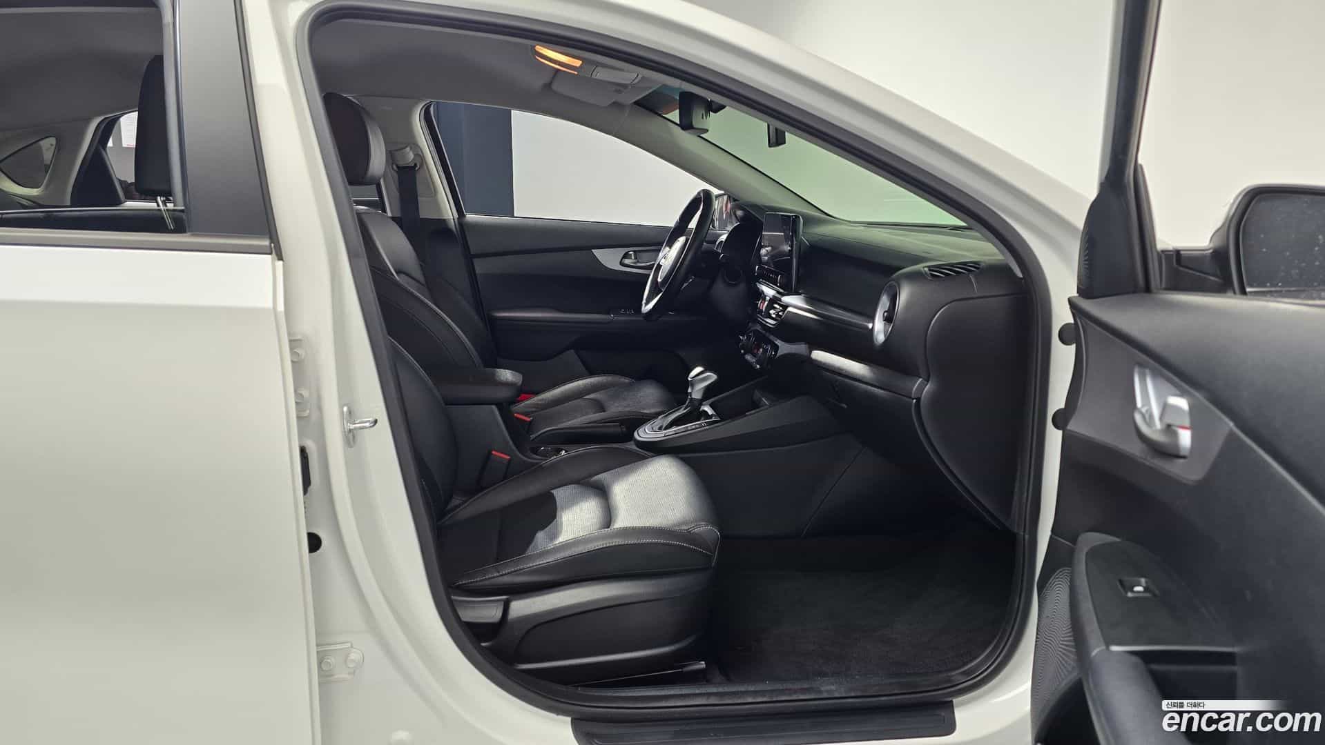 K3 Kia 2021.6-OPTION-015