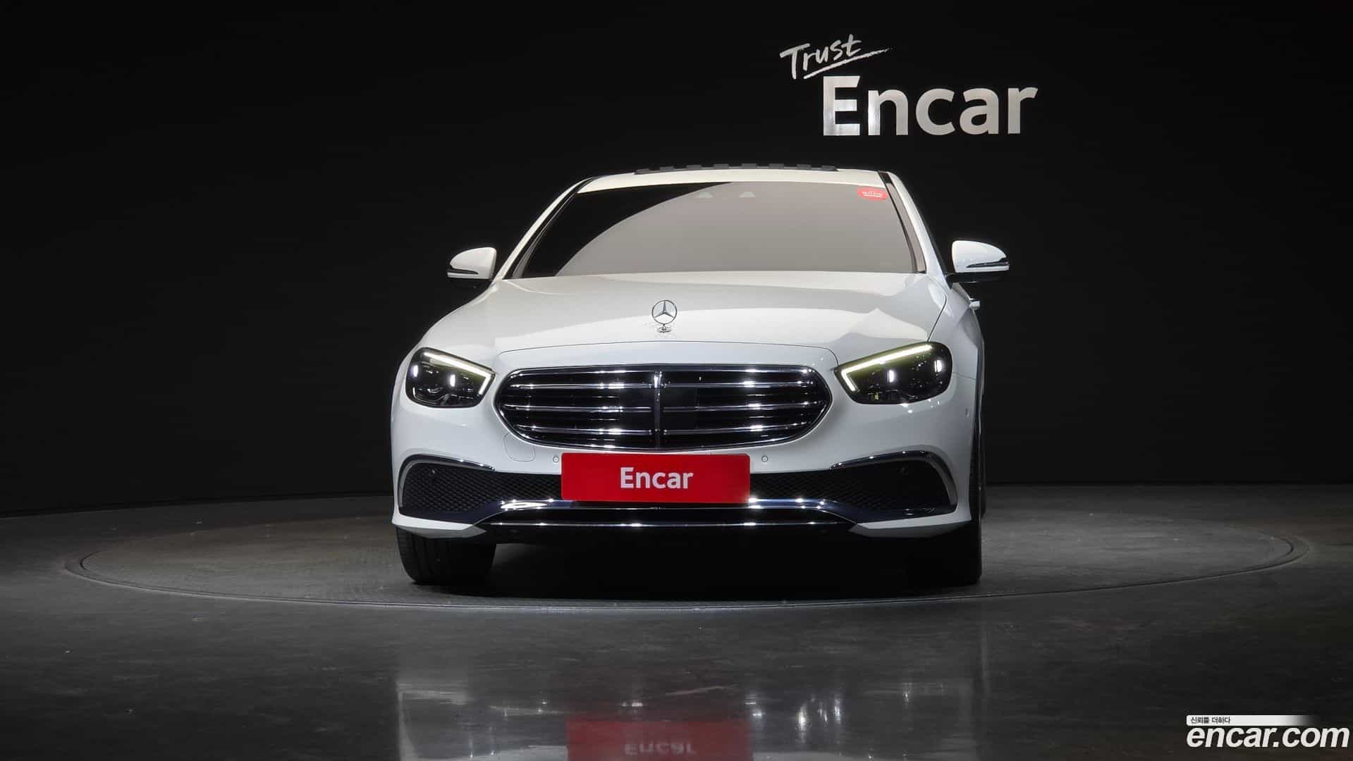 E-Class Mercedes-Benz 2020.10-OUTER-001