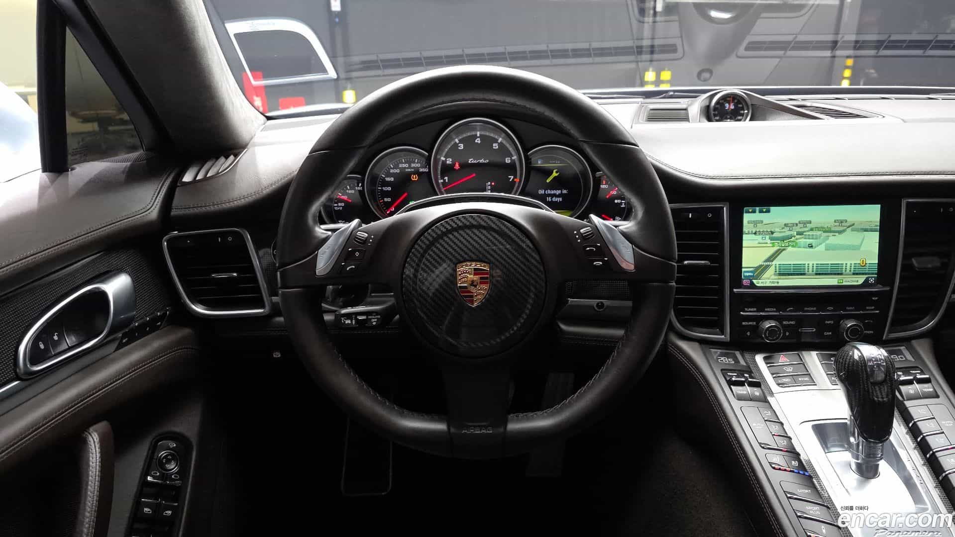 Panamera Porsche 2014.11-OPTION-017