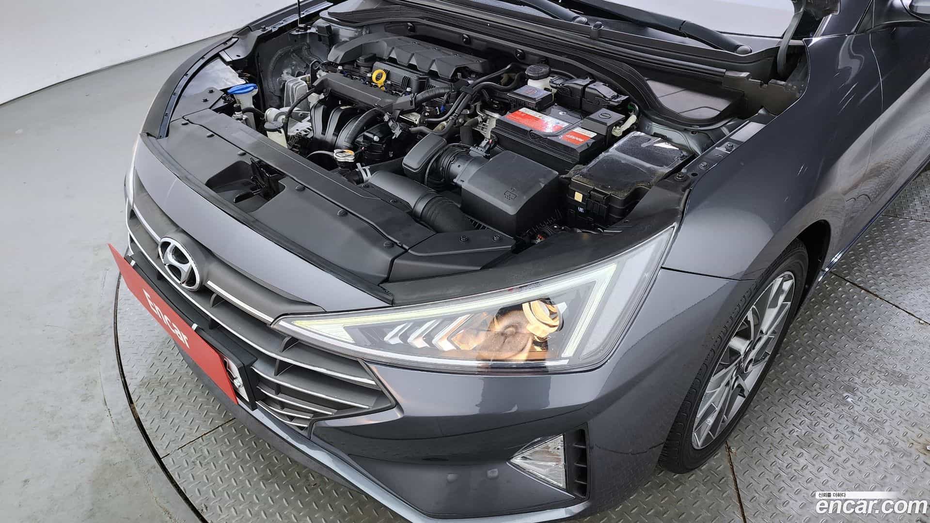 AVANTE Hyundai 2019.8-INNER-006