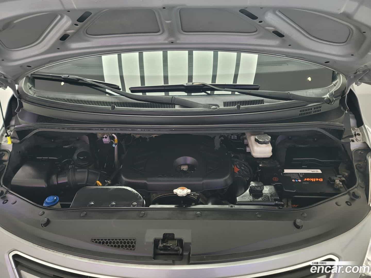 Starex Hyundai 2017.0-INNER-009