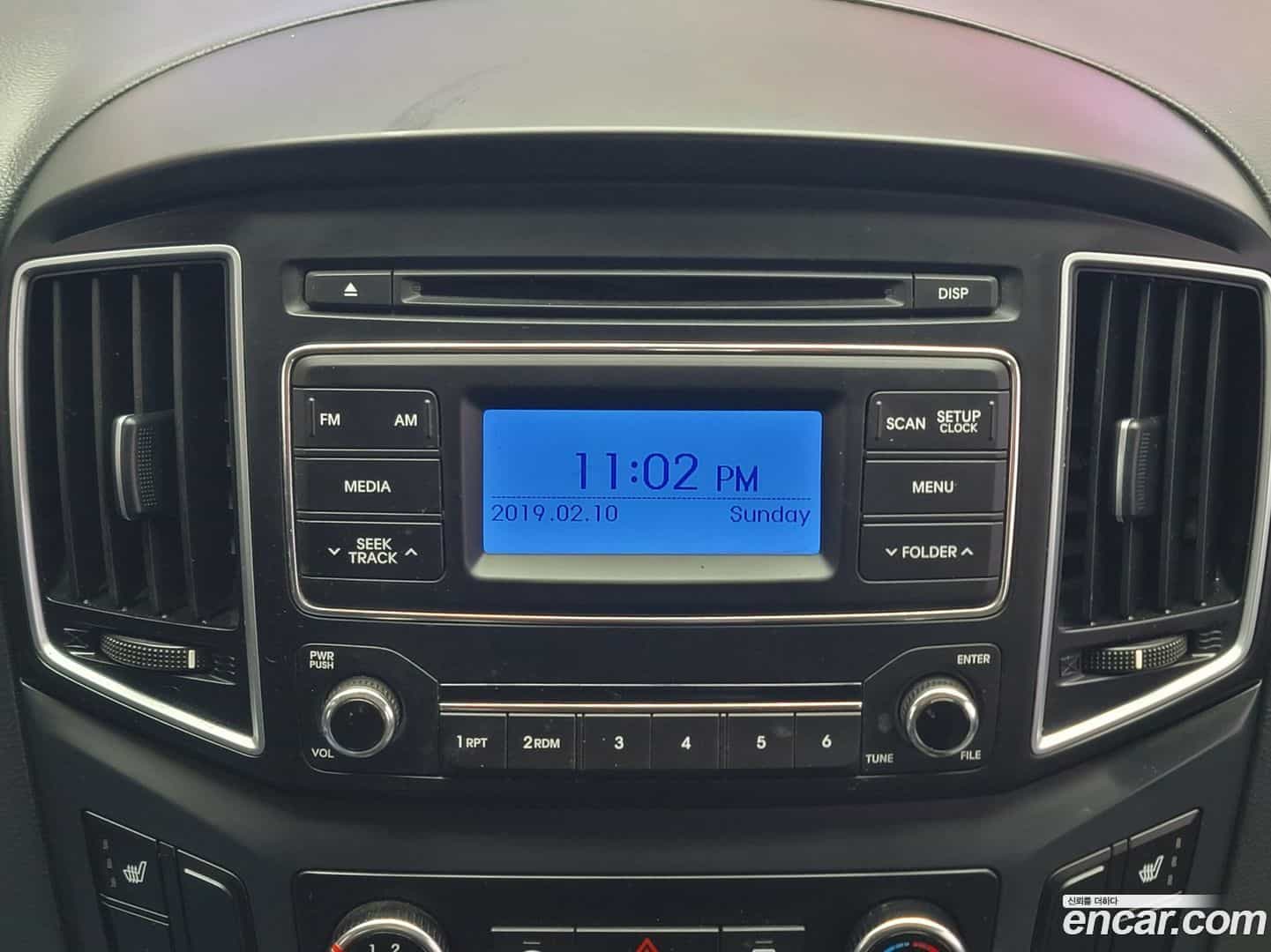 Starex Hyundai 2017.0-OPTION-018