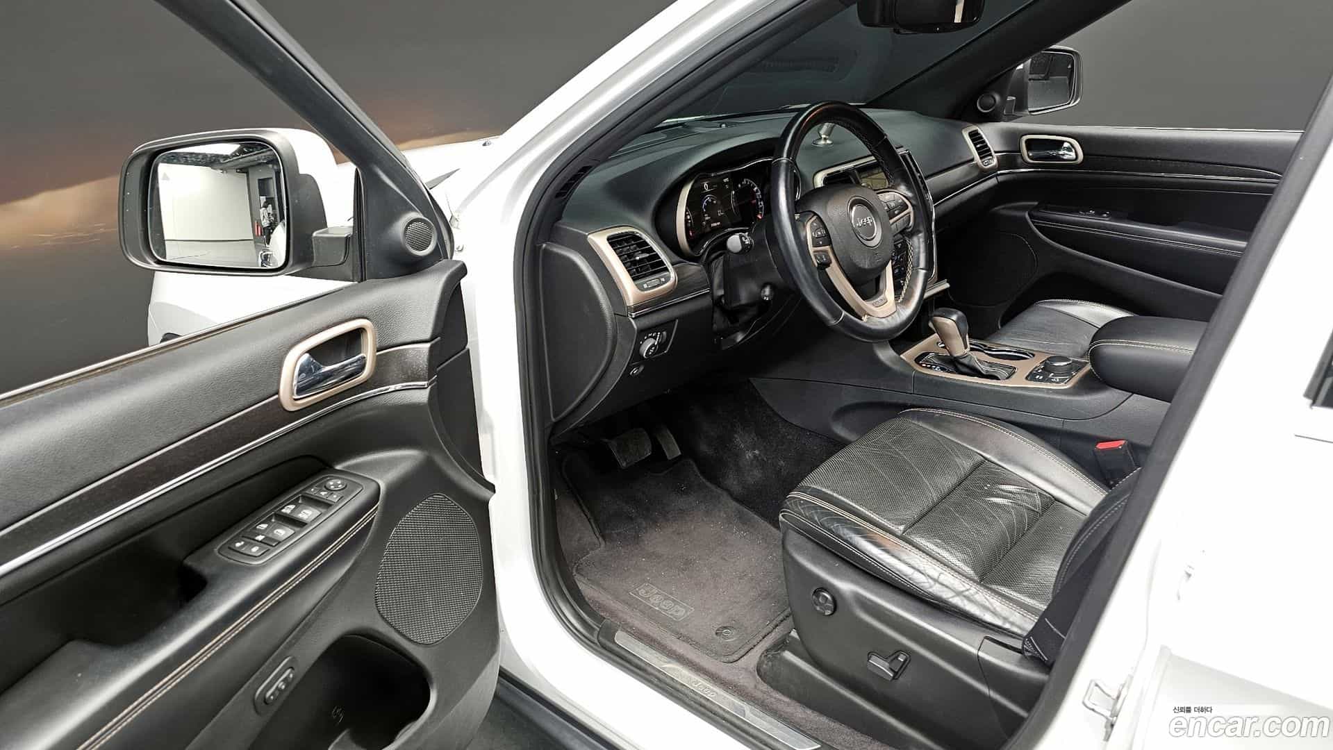 Cherokee Jeep 2016.11-OPTION-016