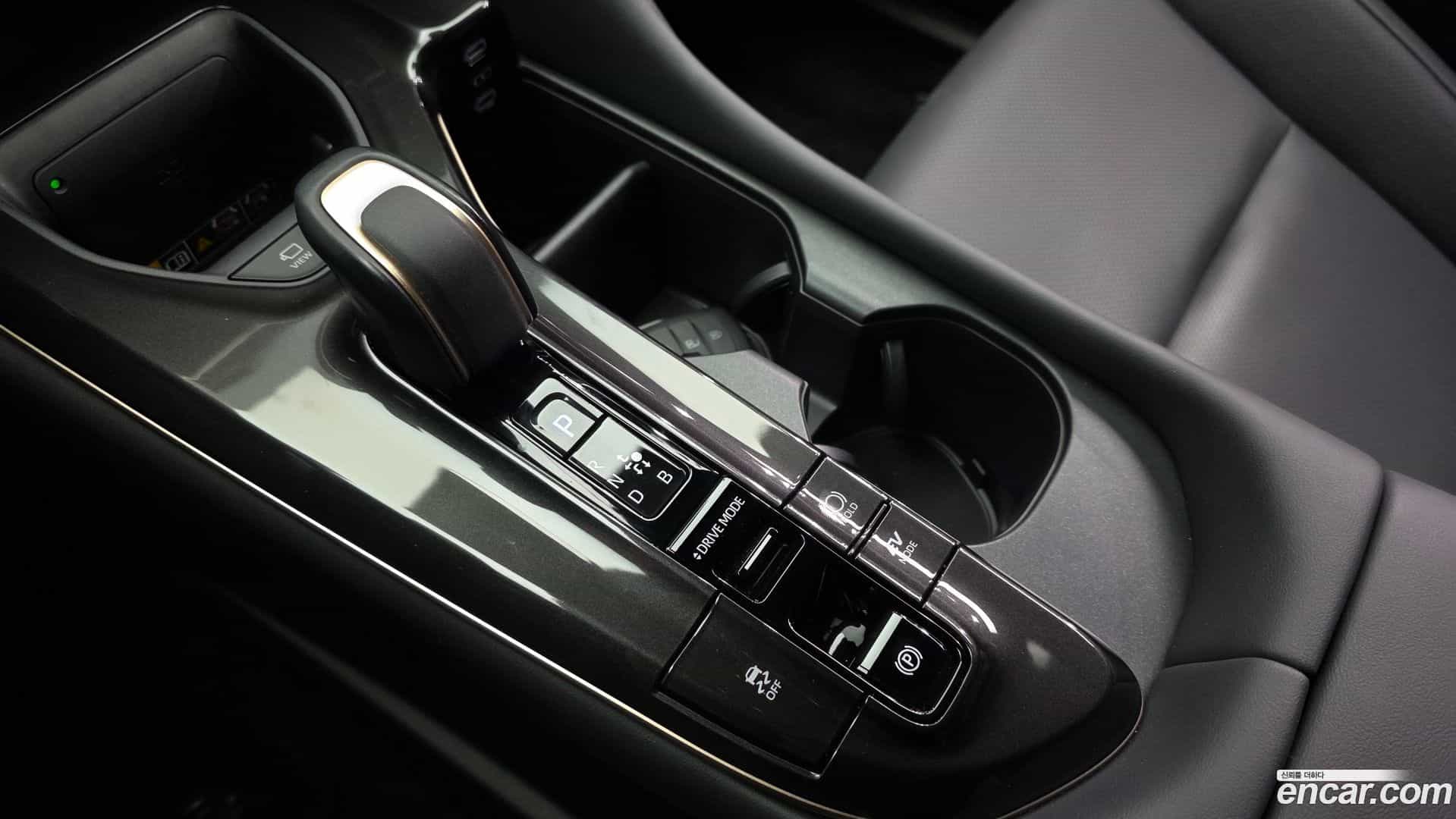 Crown Toyota 2024.5-INNER-009