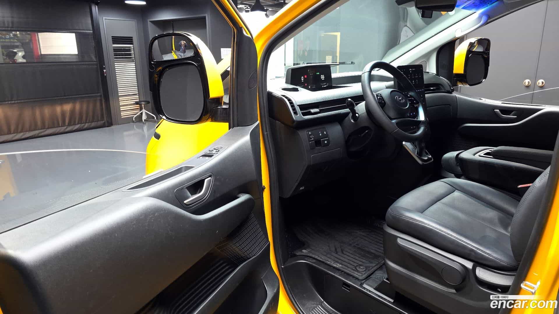 Staria Hyundai 2024.2-OPTION-015