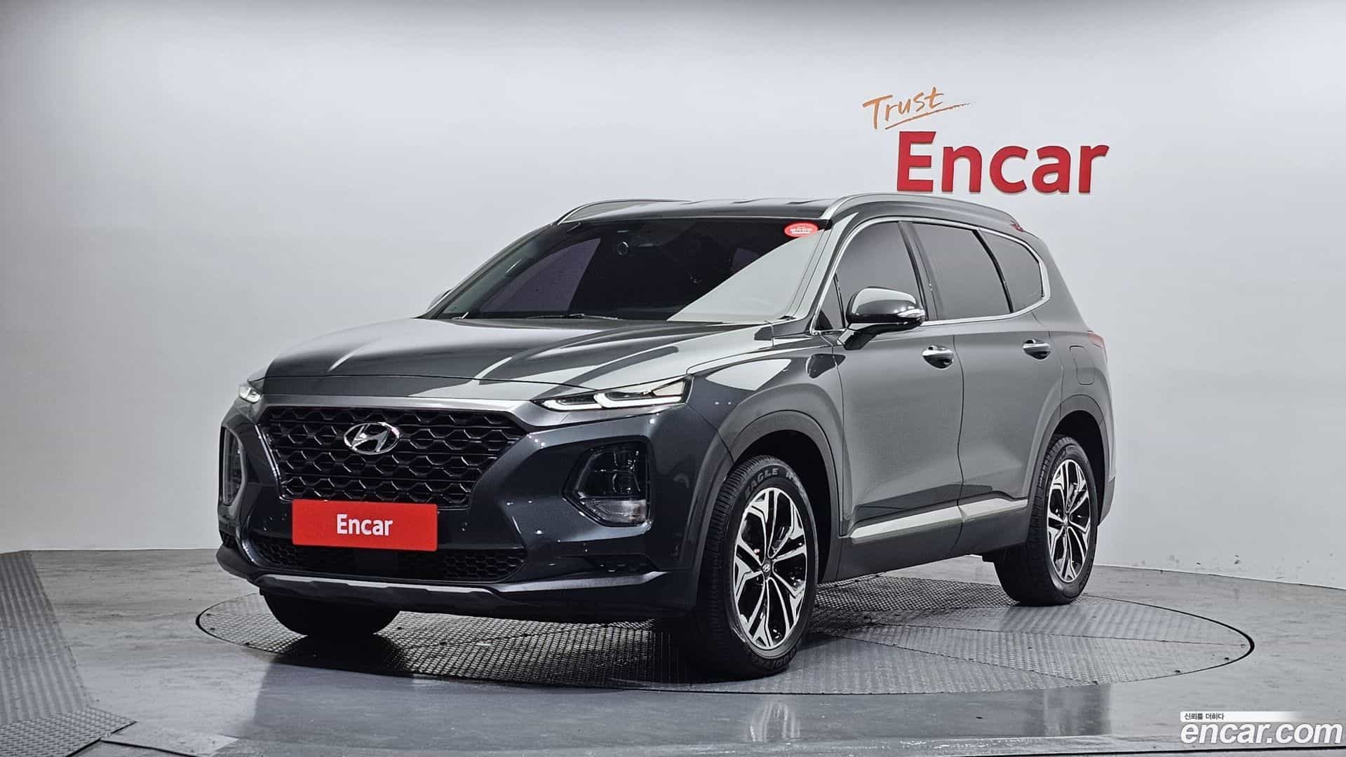 Santafe Hyundai 2018.9-OUTER-001