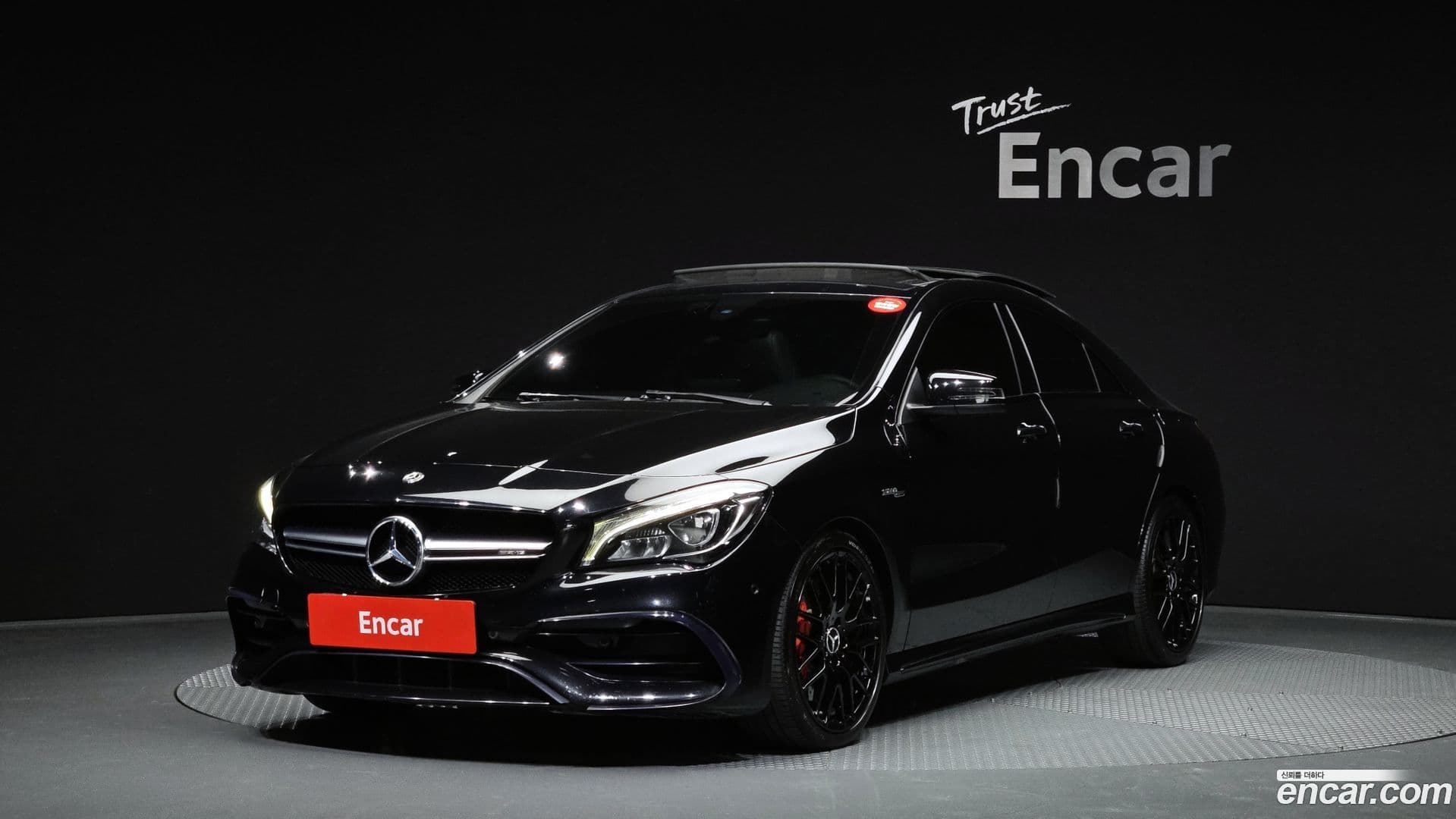 Main__Slider__Photo:CLA-Class Mercedes-Benz 2018.6-0