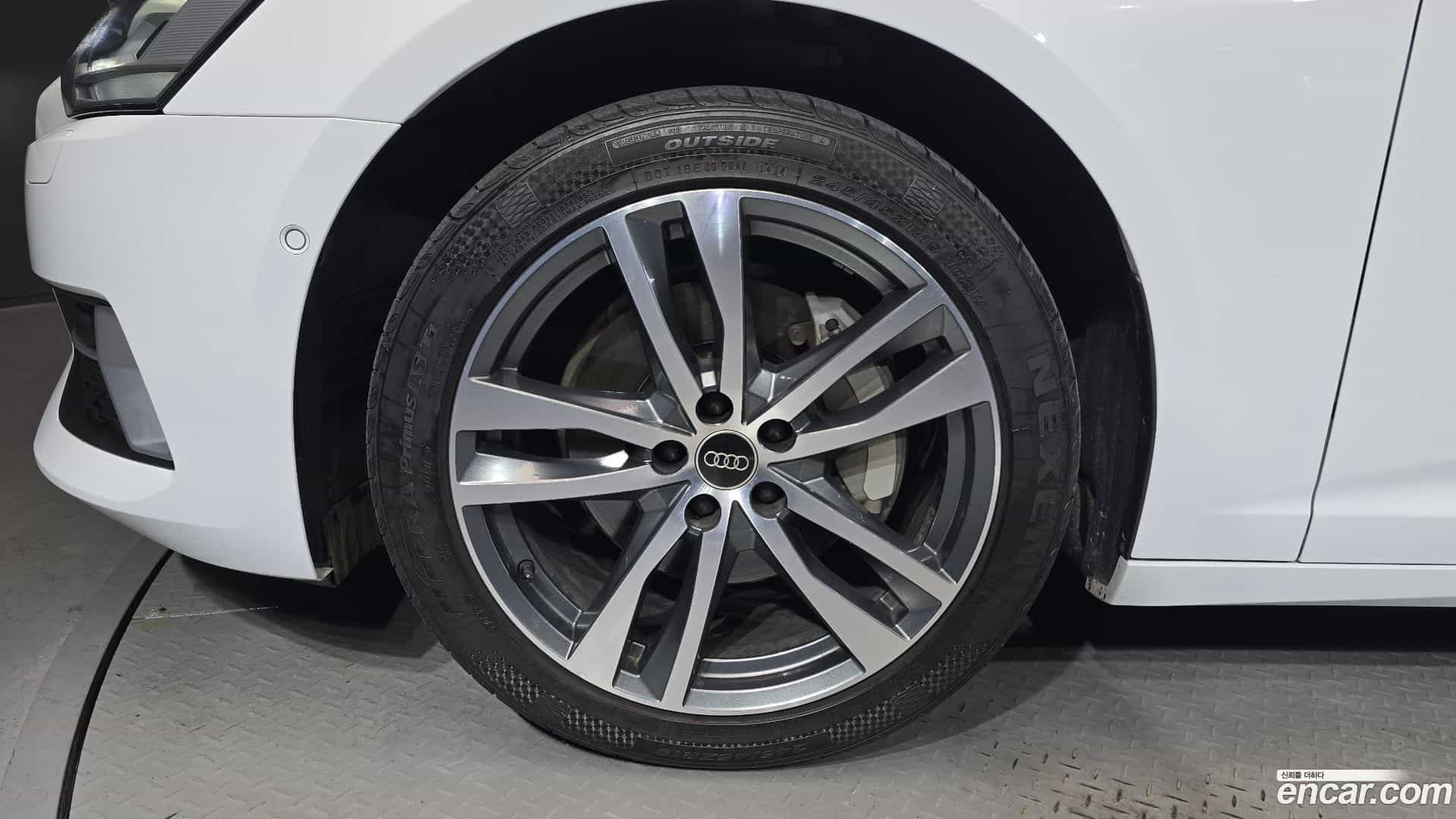 A6 Audi 2022.11-OUTER-005