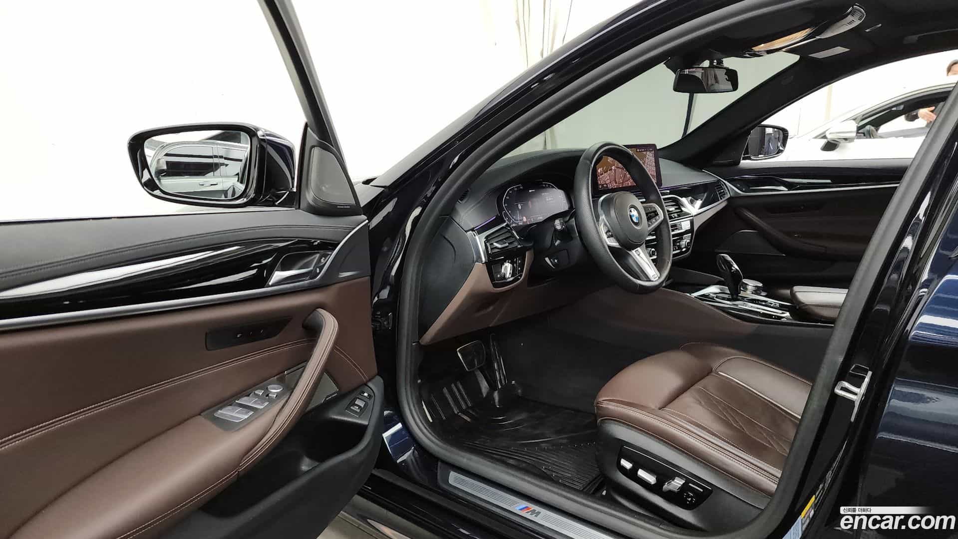 5-Series BMW 2021.4-OPTION-015