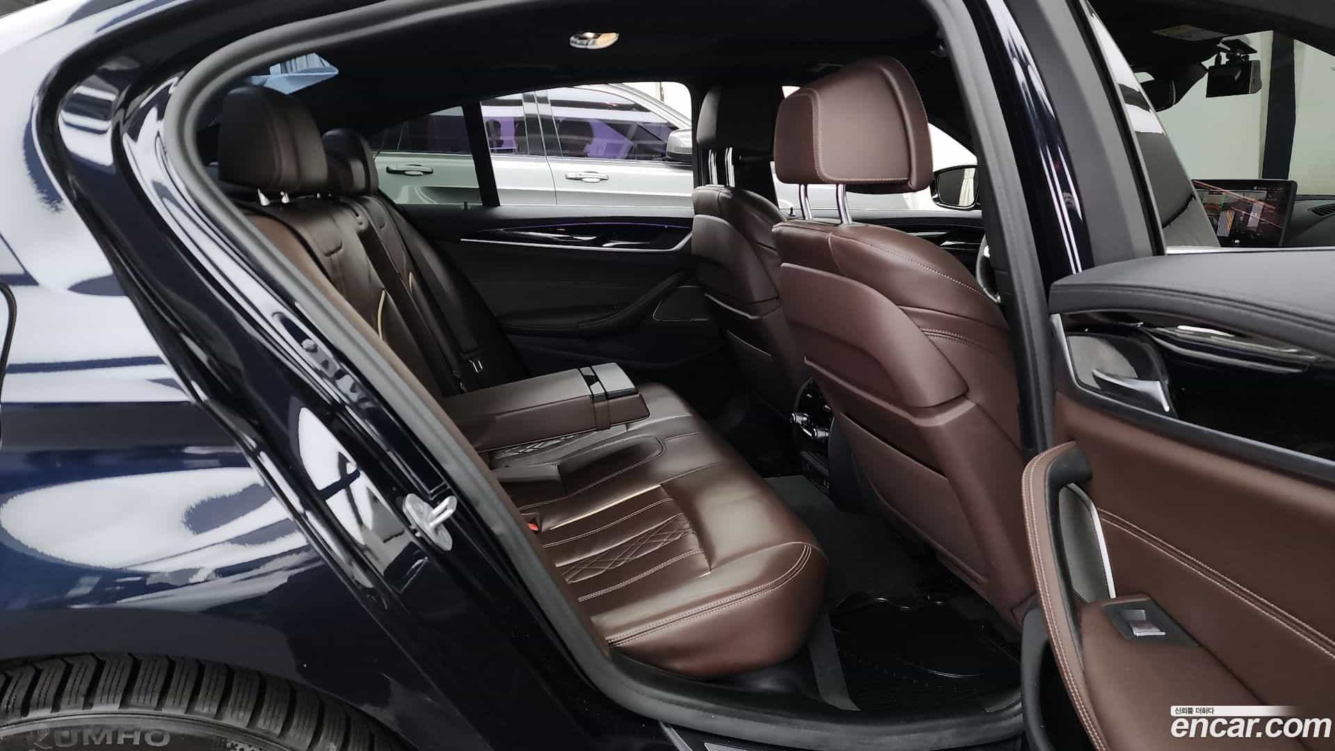 5-Series BMW 2021.4-OPTION-016