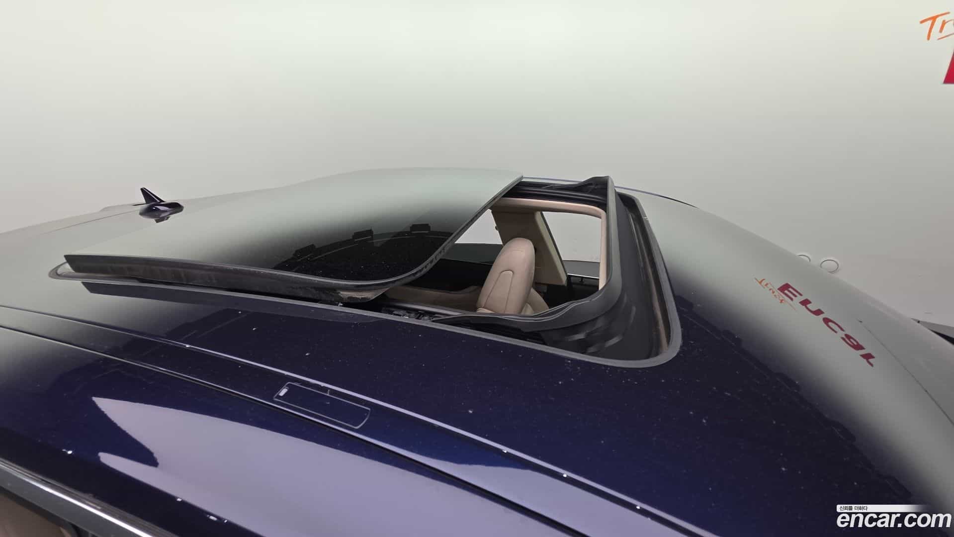 Levante Maserati 2019.11-OPTION-015