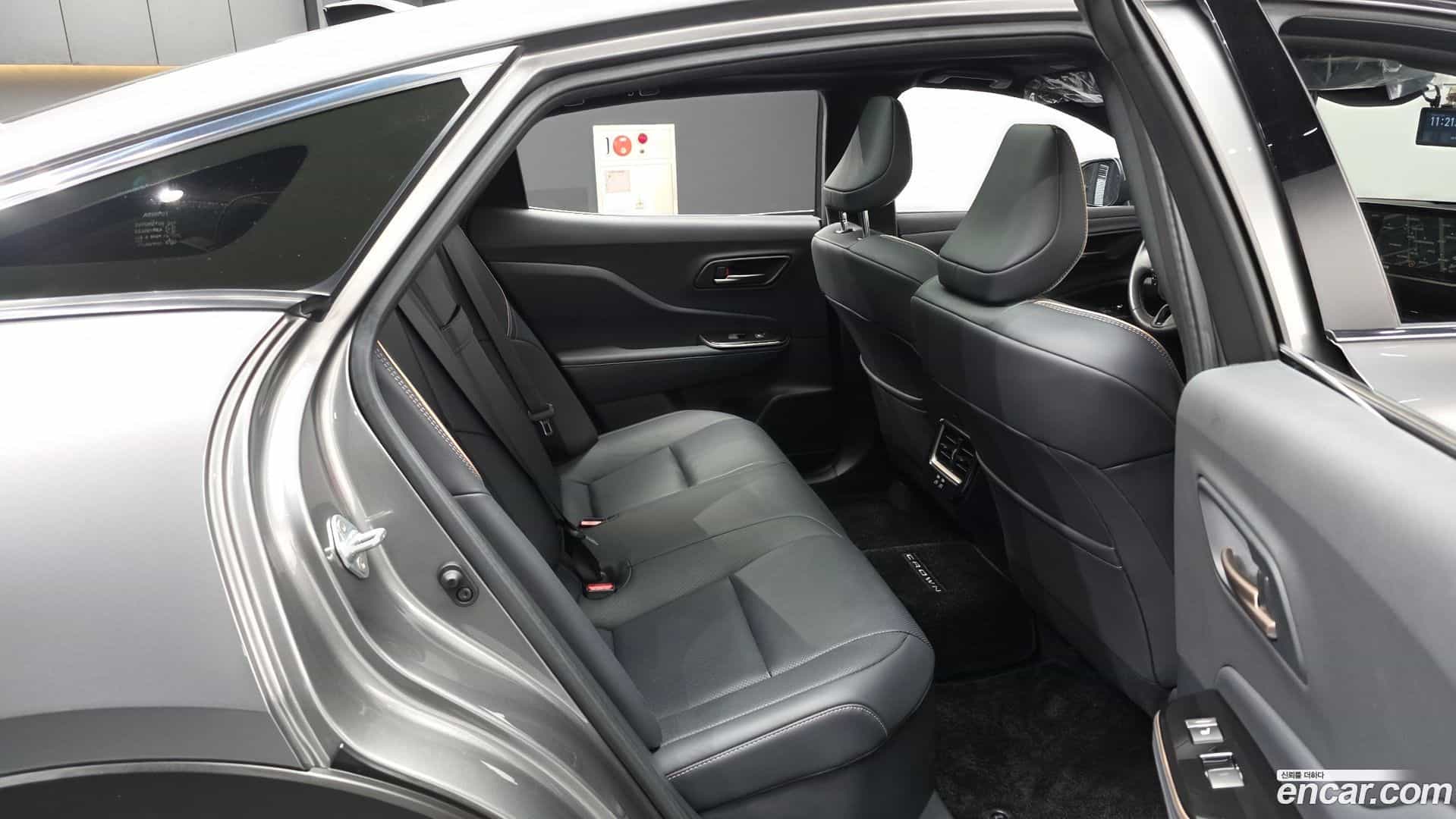 Crown Toyota 2024.5-OPTION-016